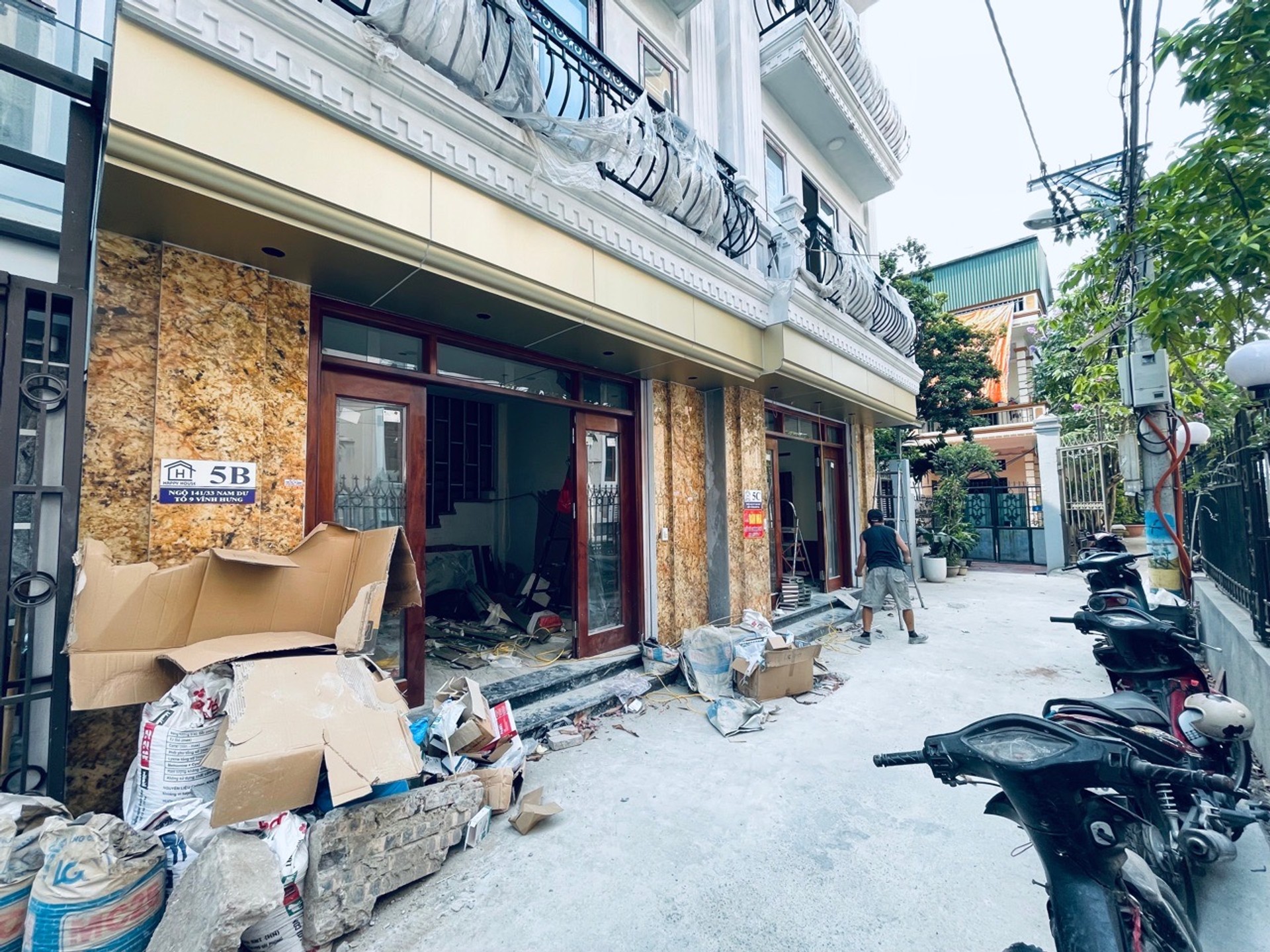 Bán nhà Nam Dư - diện tích 52m2 6 tầng - Nhà mới thang máy - giá 16,5 tỷ