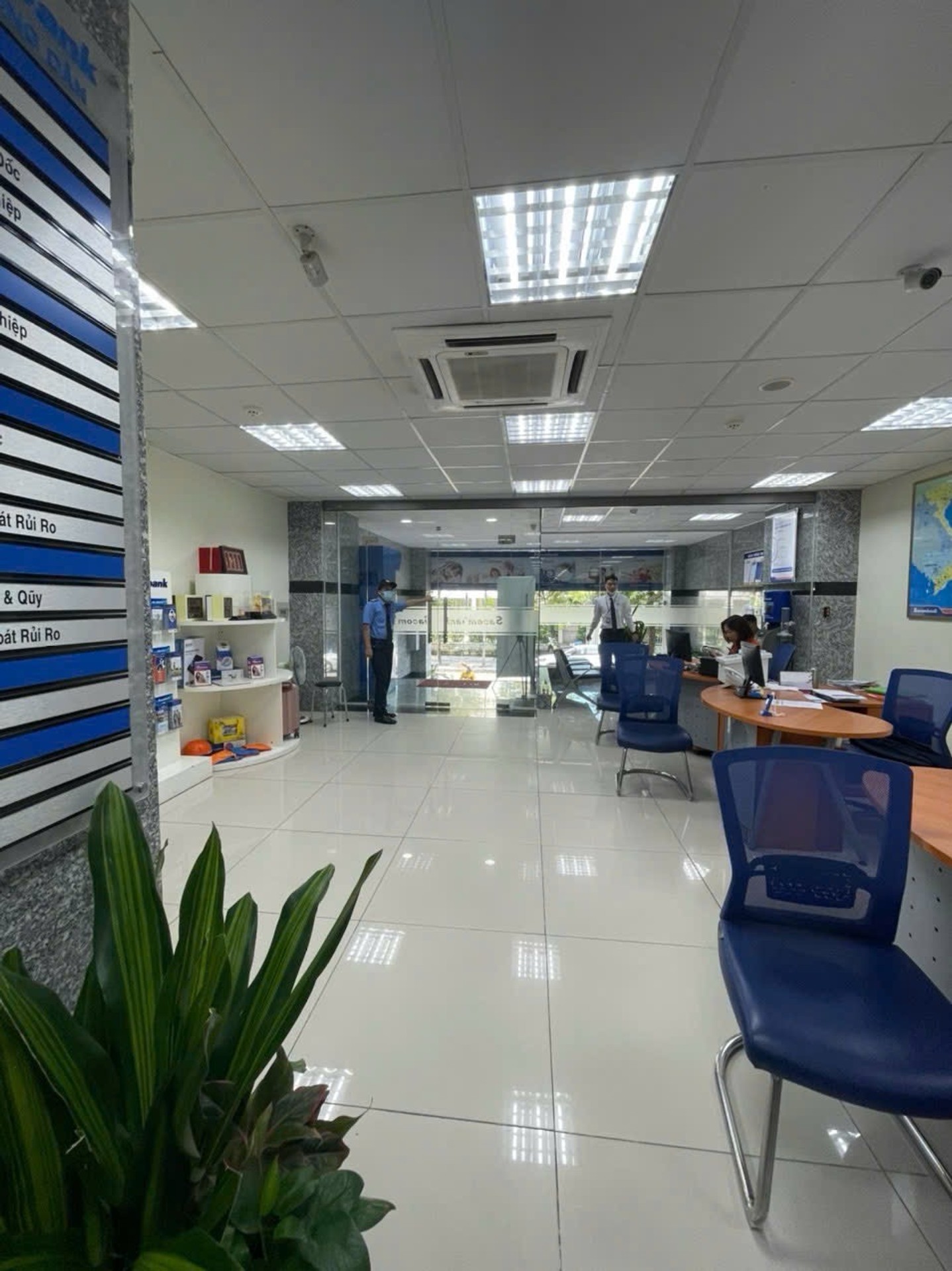 Bán nhà Hòa Mã - diện tích 187m2 8 tầng - Thang máy - giá 170 tỷ