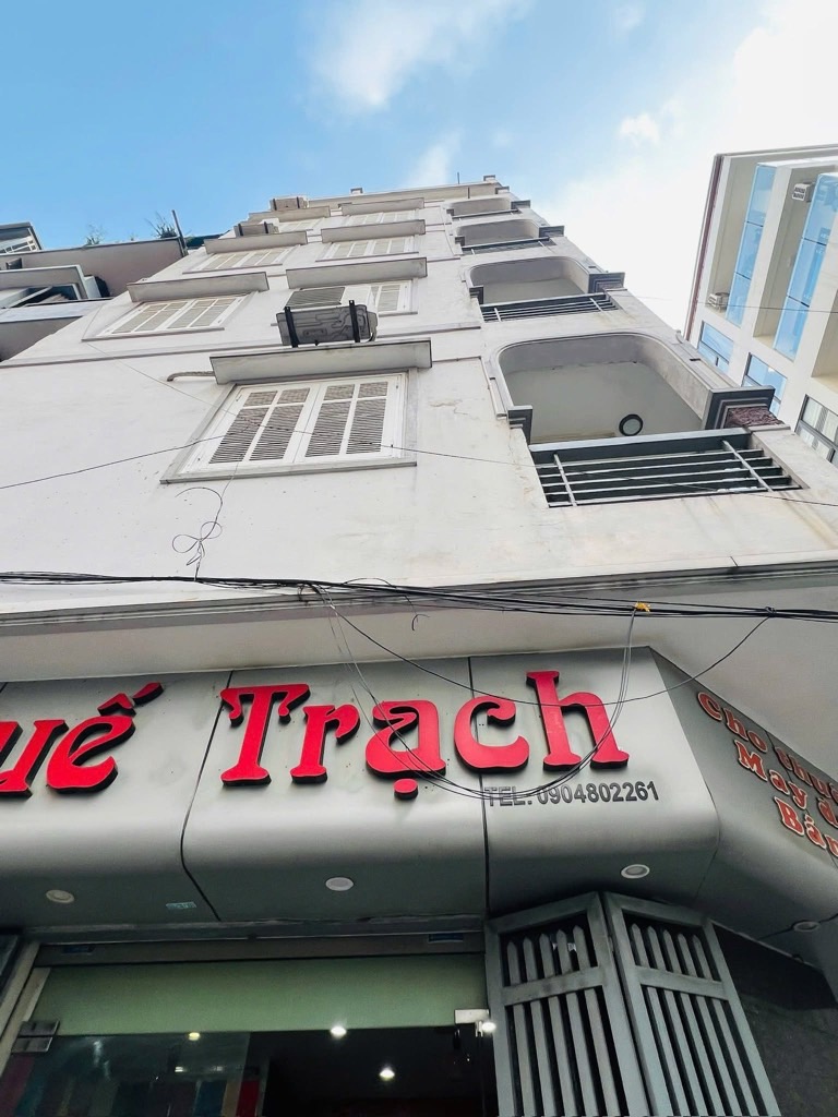 Bán nhà Huỳnh Thúc Kháng - diện tích 72m2 7 tầng - Lô góc 2 mặt thoáng - giá 60 tỷ