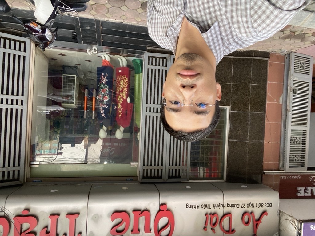 Bán nhà Huỳnh Thúc Kháng - diện tích 72m2 7 tầng - Lô góc 2 mặt thoáng - giá 60 tỷ