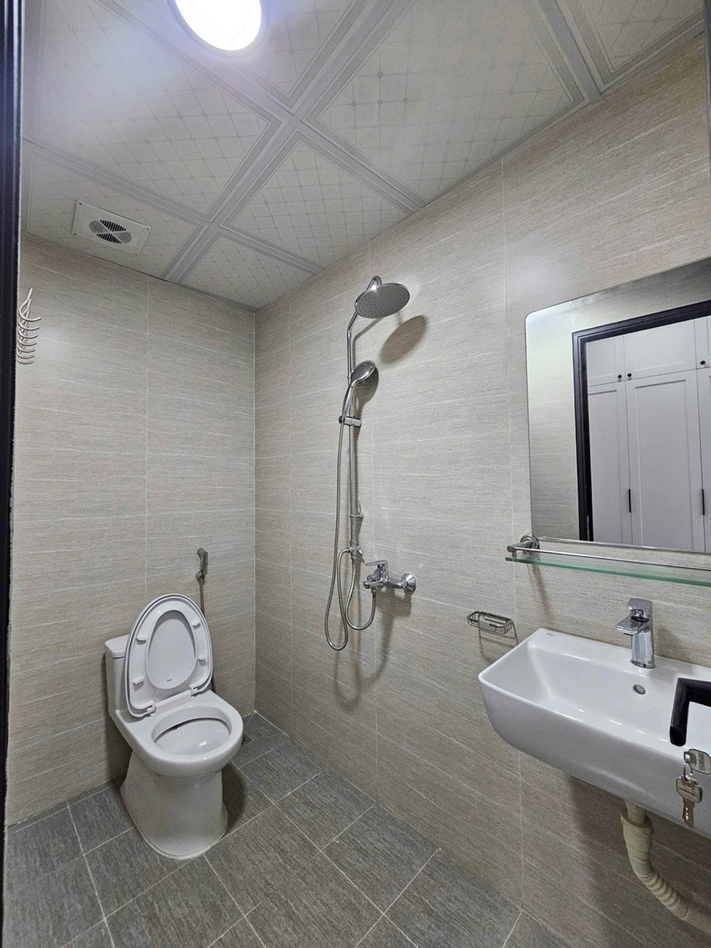 Bán nhà Giáp Nhị - diện tích 33m2 5 tầng - Nhà thang máy, ô tô đỗ cửa - giá 8,9 tỷ