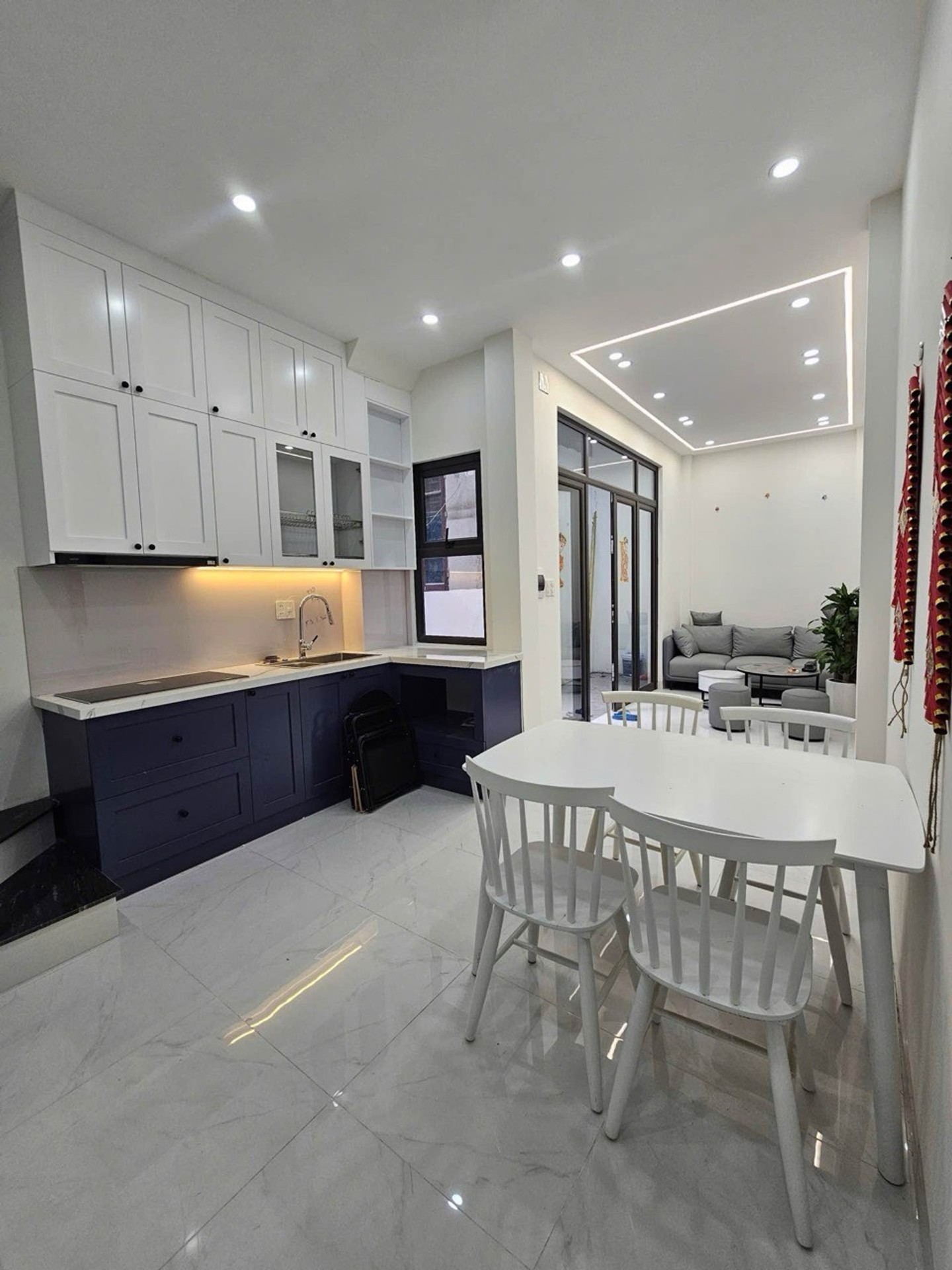 Bán nhà Giáp Nhị - diện tích 33m2 5 tầng - Nhà thang máy, ô tô đỗ cửa - giá 8,9 tỷ