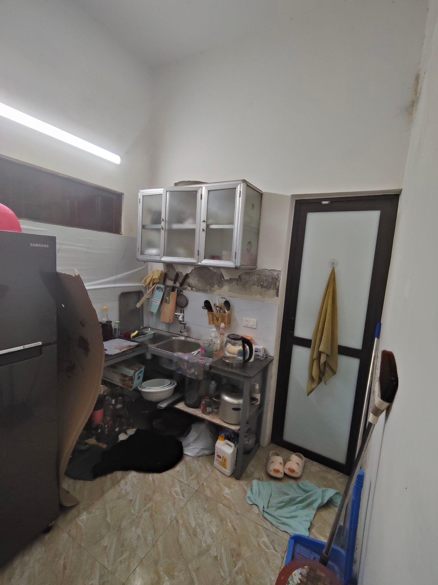 Bán nhà Ngọc Hồi - diện tích 30m2 2 tầng - ô tô ngủ trong nhà - giá 6,9 tỷ