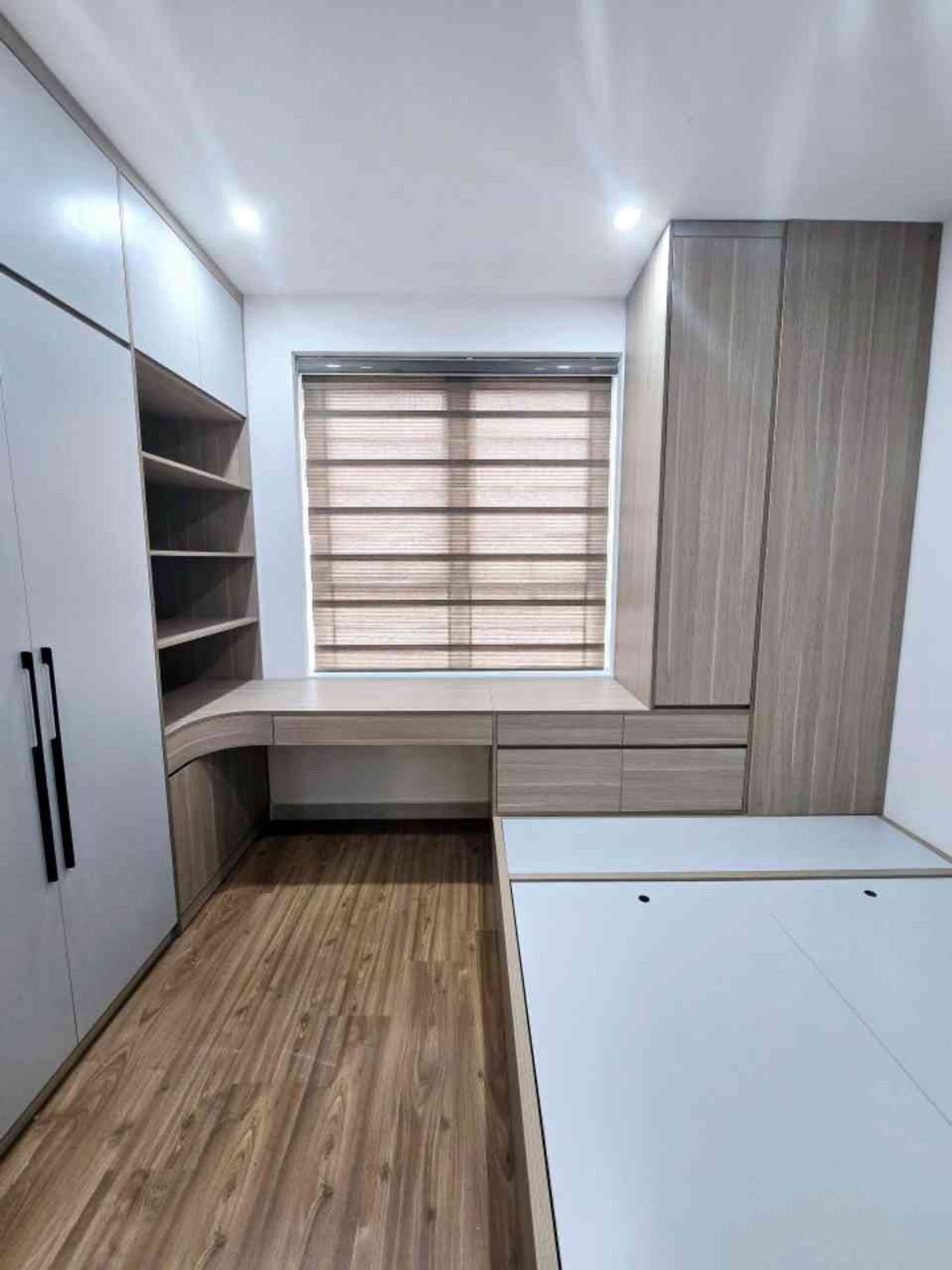 Bán nhà Tân Mai - diện tích 67m2 3 tầng - Căn góc view đẹp - giá 6,6 tỷ