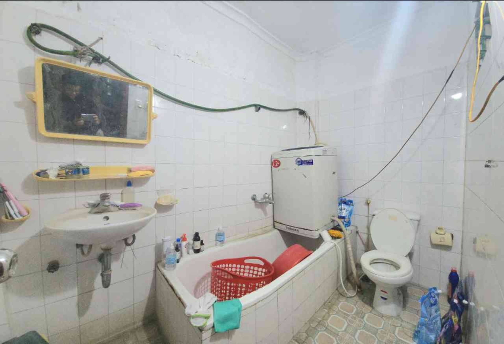 Bán nhà Minh Khai - diện tích 98m2 3 tầng - Đất thổ - giá 27 tỷ