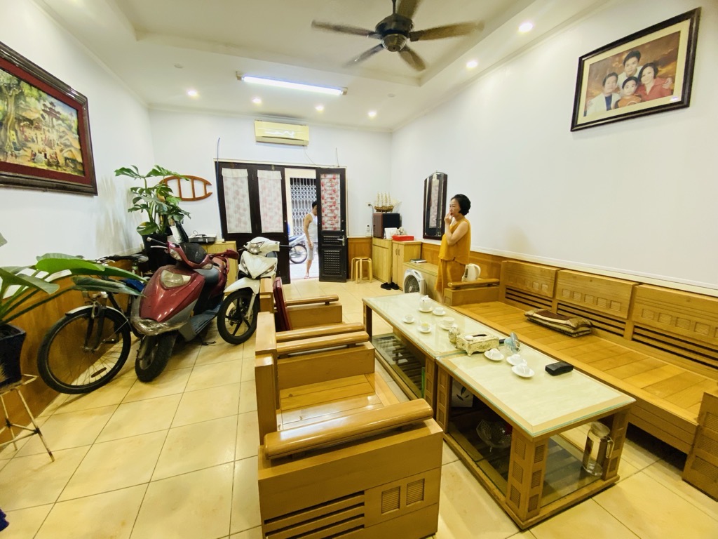 Bán nhà Hòa Bình - diện tích 44m2 4 tầng - mặt ngõ thông ô tô kinh doanh - giá 12,8 tỷ