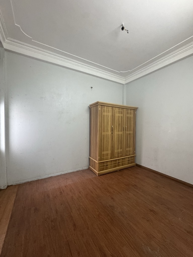 Bán nhà Hoàng Mai - diện tích 54m2 4 tầng - gần ô tô - giá 12,3 tỷ