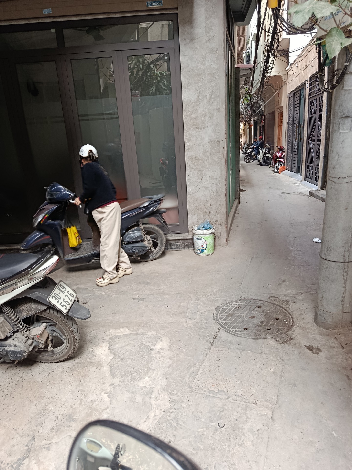 Bán nhà Bạch Đằng - diện tích 19m2 1 tầng - Ngõ nông, sân rộng - giá 4,5 tỷ