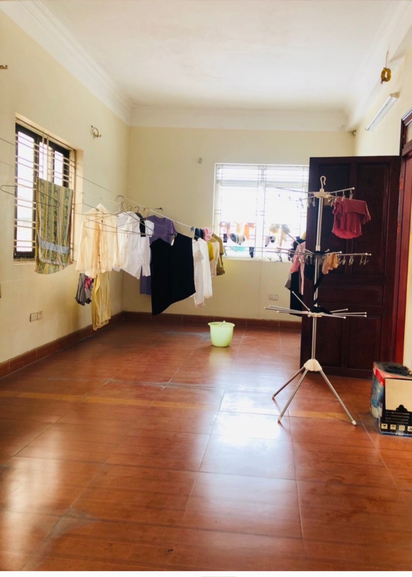 Bán nhà Tựu Liệt - diện tích 171.4m2 5 tầng - Lô góc 2 mặt thoáng - giá 39,9 tỷ