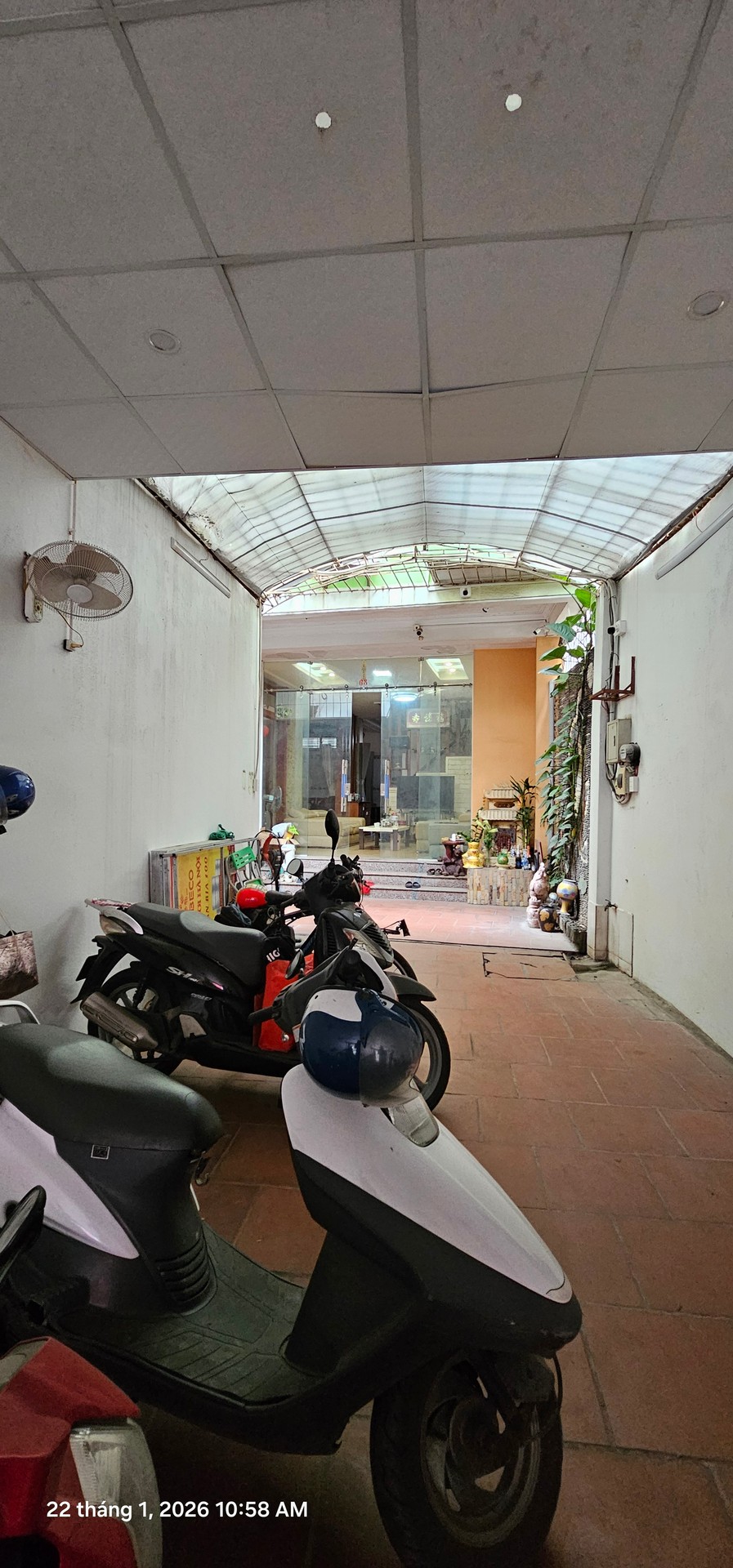 Bán nhà Tựu Liệt - diện tích 171.4m2 5 tầng - Lô góc 2 mặt thoáng - giá 39,9 tỷ