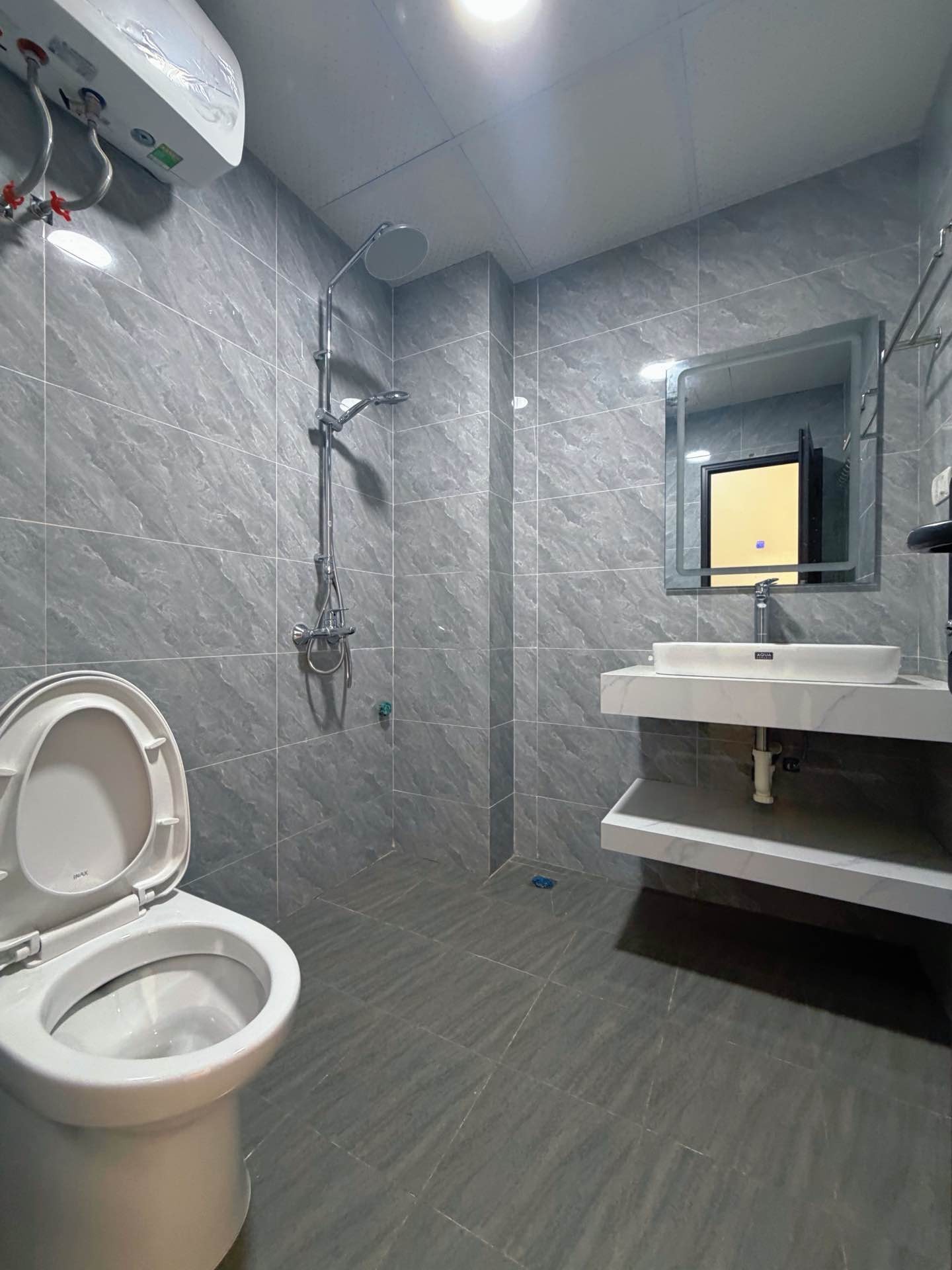 Bán nhà Dương Văn Bé - diện tích 42m2 6 tầng - Gara ô tô, thang máy - giá 16,8 tỷ