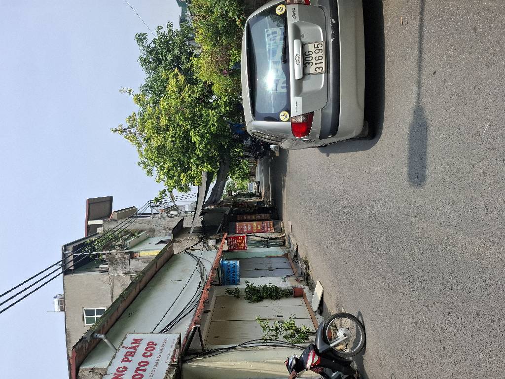 Bán nhà Nguyễn Khoái - diện tích 267m2 1 tầng - Mặt phố kinh doanh ô tô tránh - giá 27 tỷ