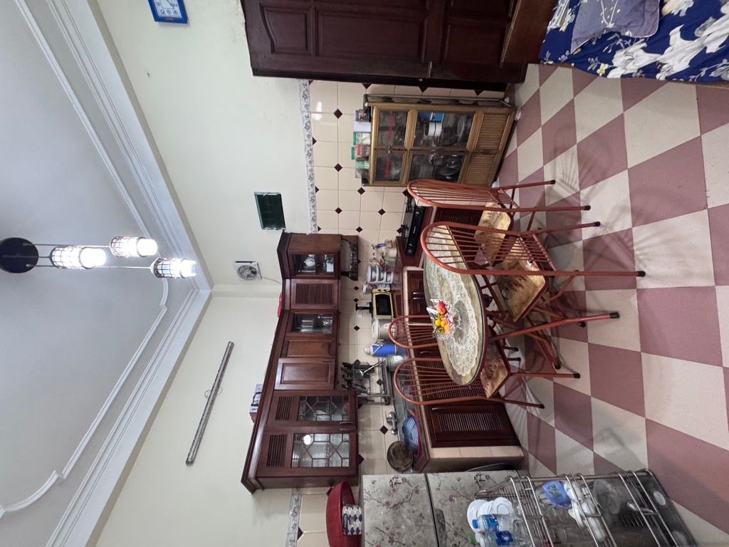 Bán nhà Chùa Láng - diện tích 72m2 4 tầng - 2 mặt ngõ cực hiếm - giá 32 tỷ