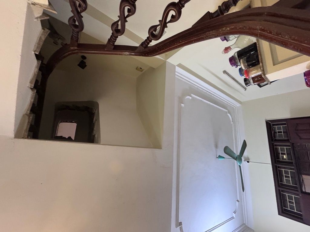 Bán nhà Chùa Láng - diện tích 72m2 4 tầng - 2 mặt ngõ cực hiếm - giá 32 tỷ