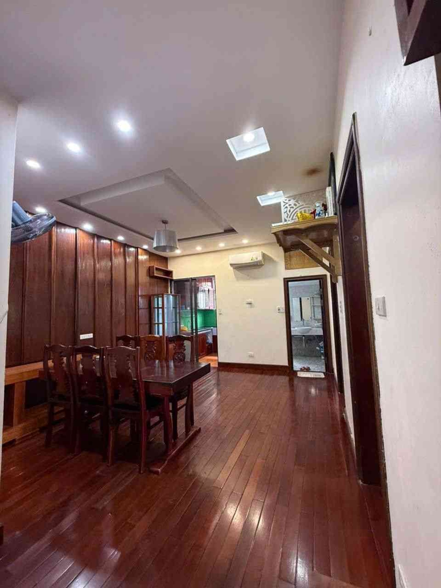 Bán nhà Đền Lừ - diện tích 85m2 3 tầng - nhà TT tầng 3 - giá 4,65 tỷ