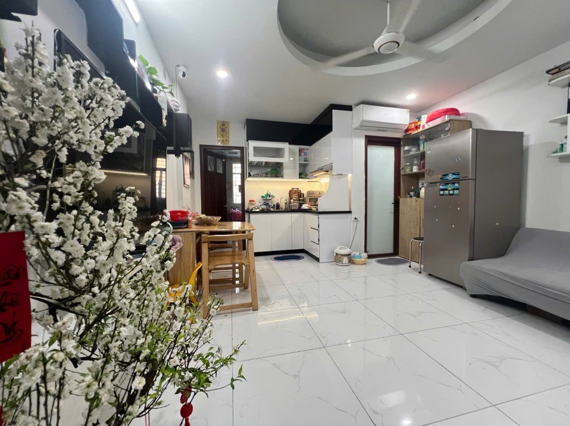 Bán nhà Kim Giang - diện tích 50m2 3 tầng - Căn hộ chung cư mini - giá 2,25 tỷ