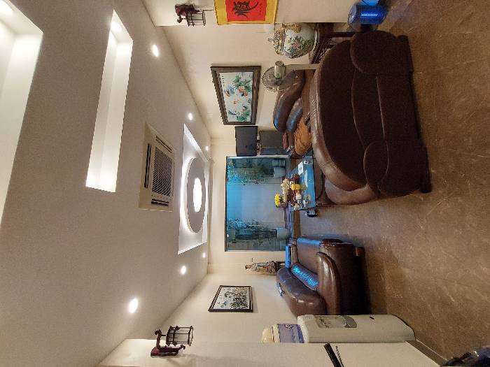 Bán nhà Cát Linh - diện tích 90m2 7 tầng - Thang máy, mặt phố - giá 27 tỷ