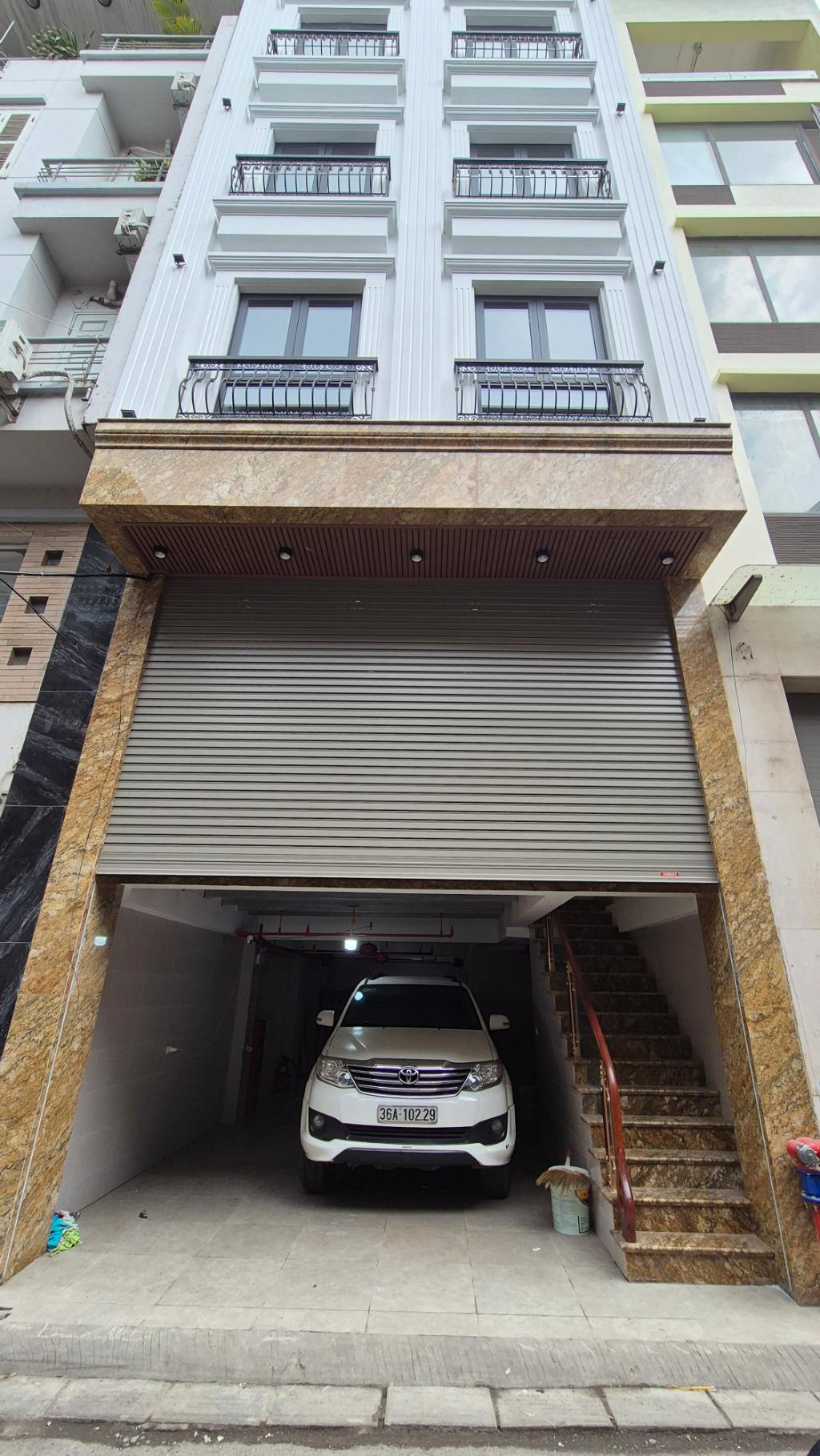 Bán nhà Lê Trọng Tấn - diện tích 60m2 8 tầng - TÒA CCMN MỚI TINH THANG MÁY - giá 32 tỷ