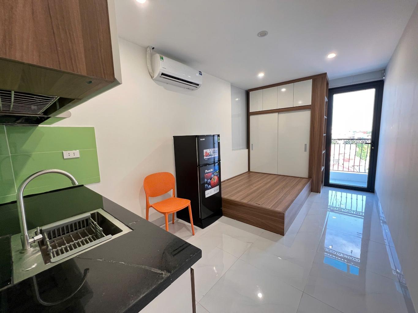 Bán nhà Lê Trọng Tấn - diện tích 60m2 8 tầng - TÒA CCMN MỚI TINH THANG MÁY - giá 32 tỷ