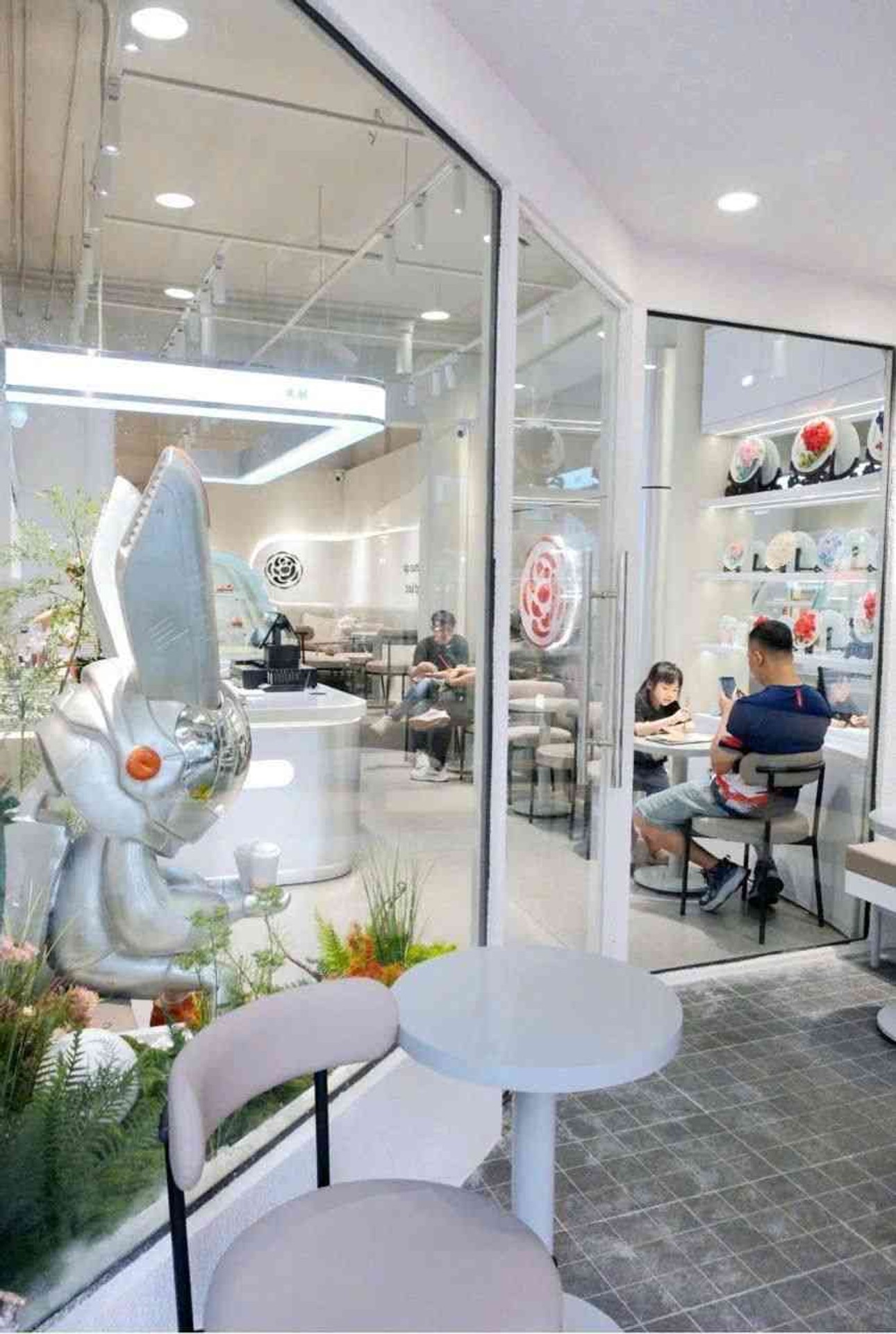 Bán nhà Đại La - diện tích 50m2 3 tầng - Mặt phố kinh doanh đắc địa - giá 42,5 tỷ
