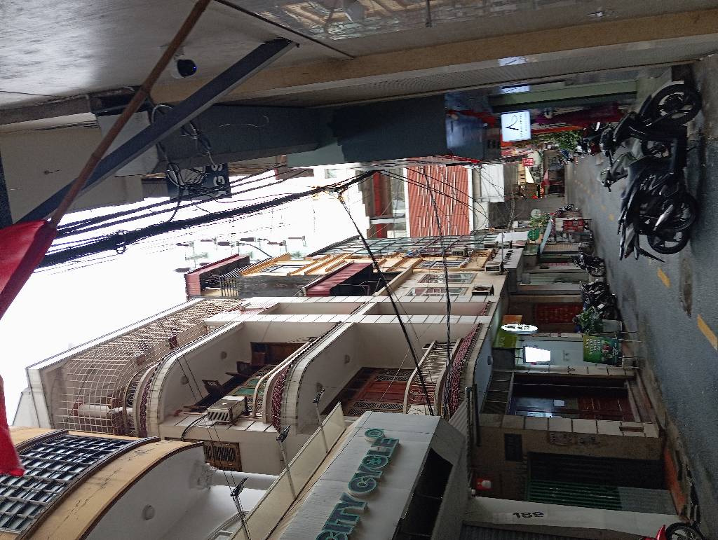 Bán nhà Đông Các - diện tích 60m2 4 tầng - Lô góc - giá 33,5 tỷ