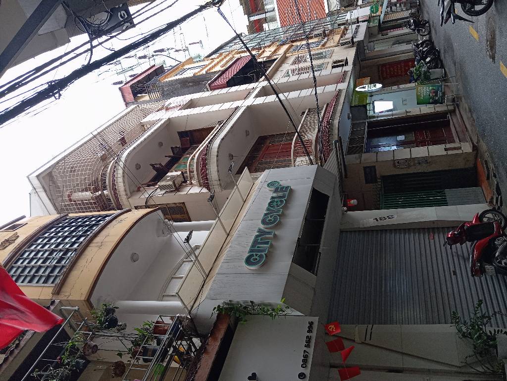 Bán nhà Đông Các - diện tích 60m2 4 tầng - Lô góc - giá 33,5 tỷ