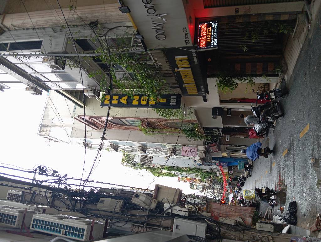 Bán nhà Đông Các - diện tích 60m2 4 tầng - Lô góc - giá 33,5 tỷ