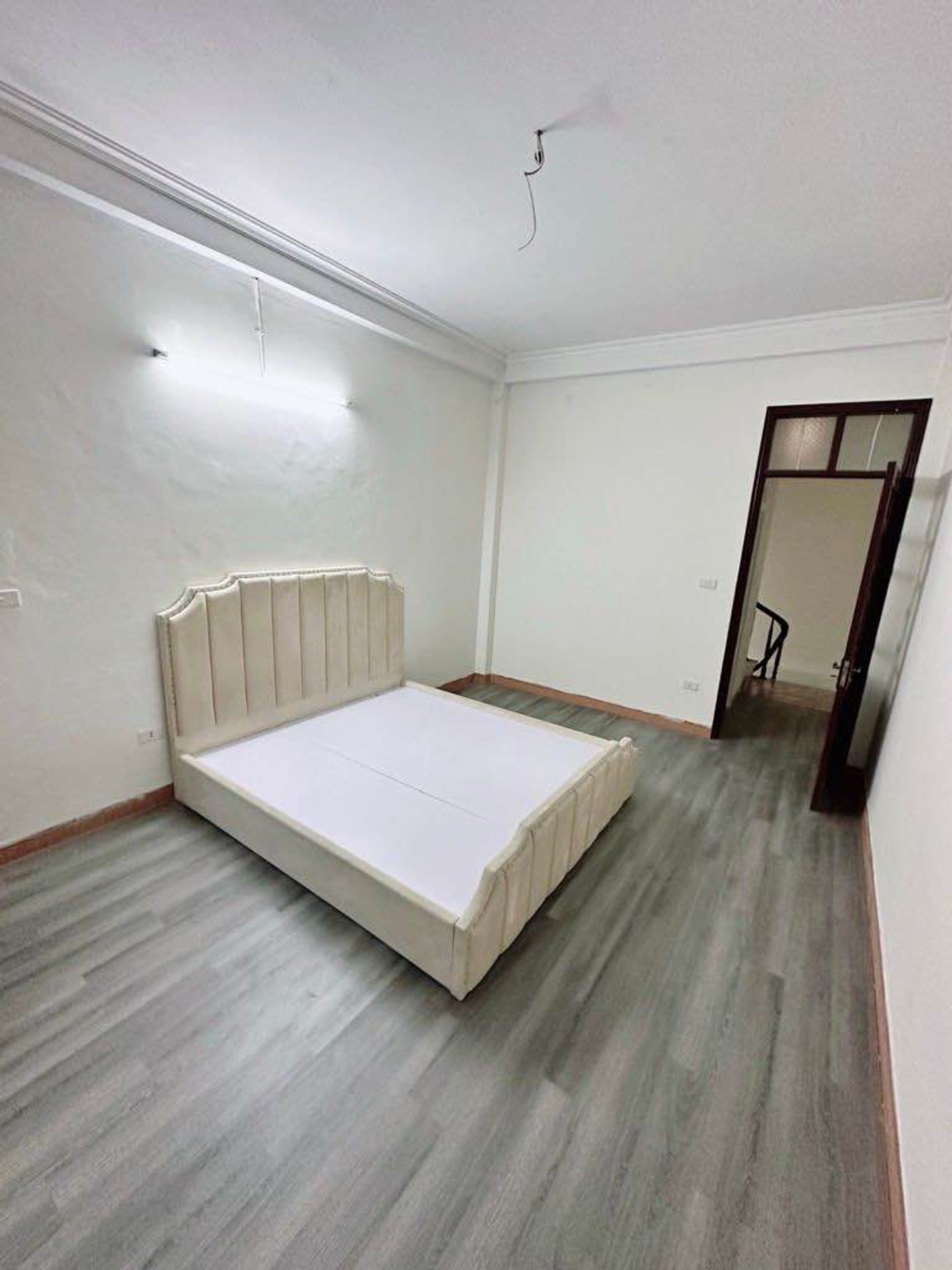 Bán nhà Nguyễn Khoái - diện tích 32m2 5 tầng - Cực phẩm phân lô - giá 6,95 tỷ