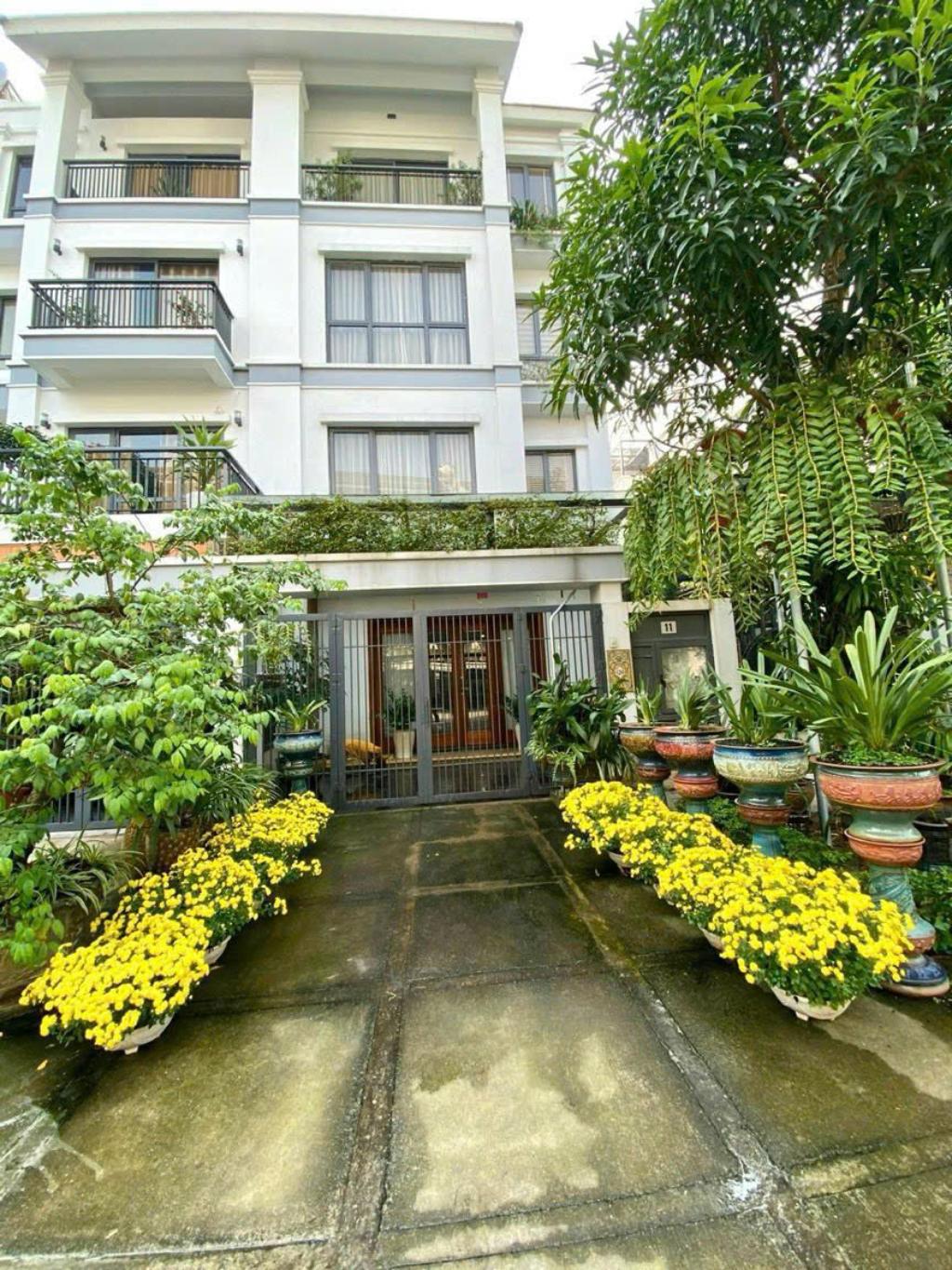 Bán nhà 3.7/13 - diện tích 135m2 4 tầng - Shophouse liền kề - giá 46 tỷ