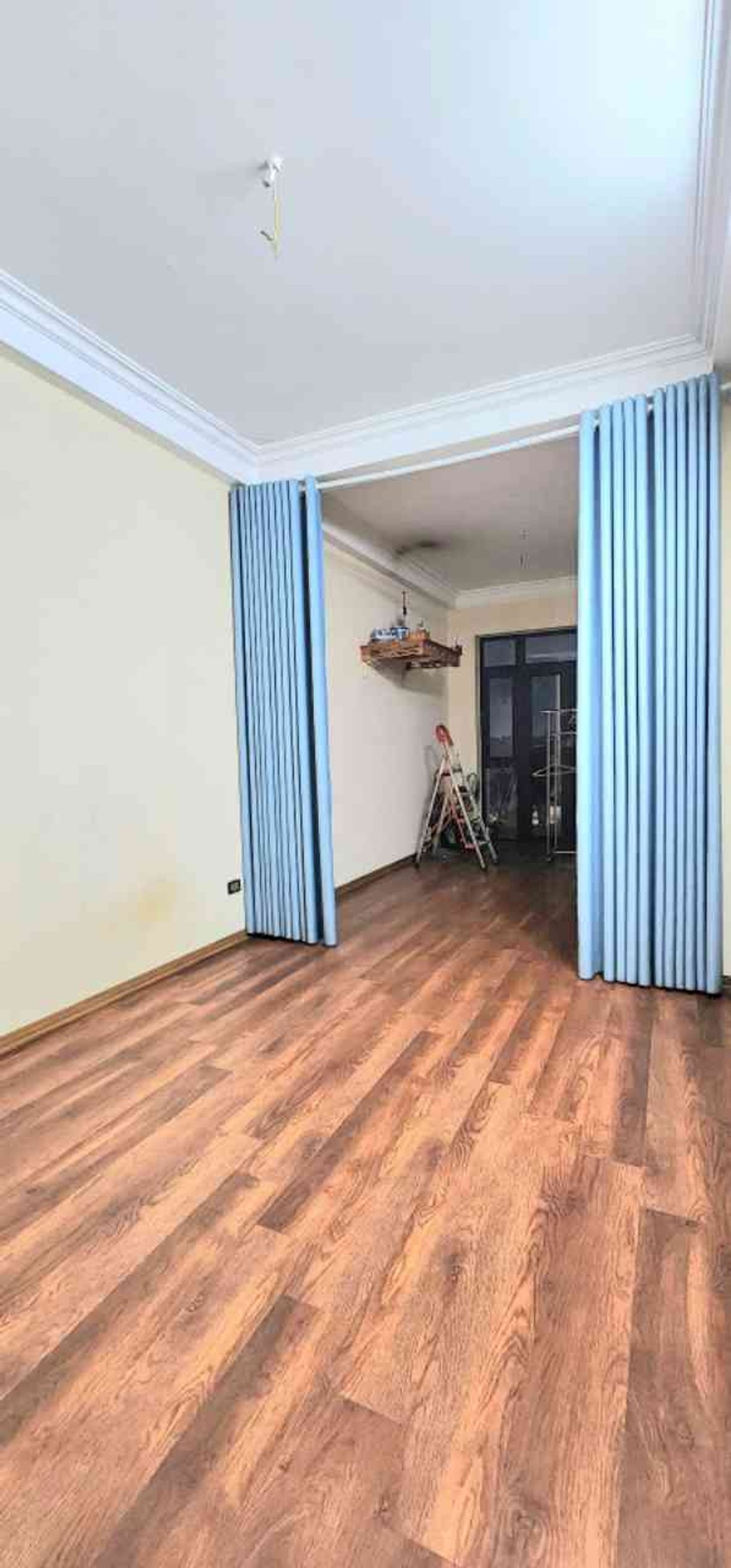 Bán nhà Tam Trinh - diện tích 45m2 5 tầng - Mặt phố lớn, kinh doanh đỉnh - giá 14,4 tỷ