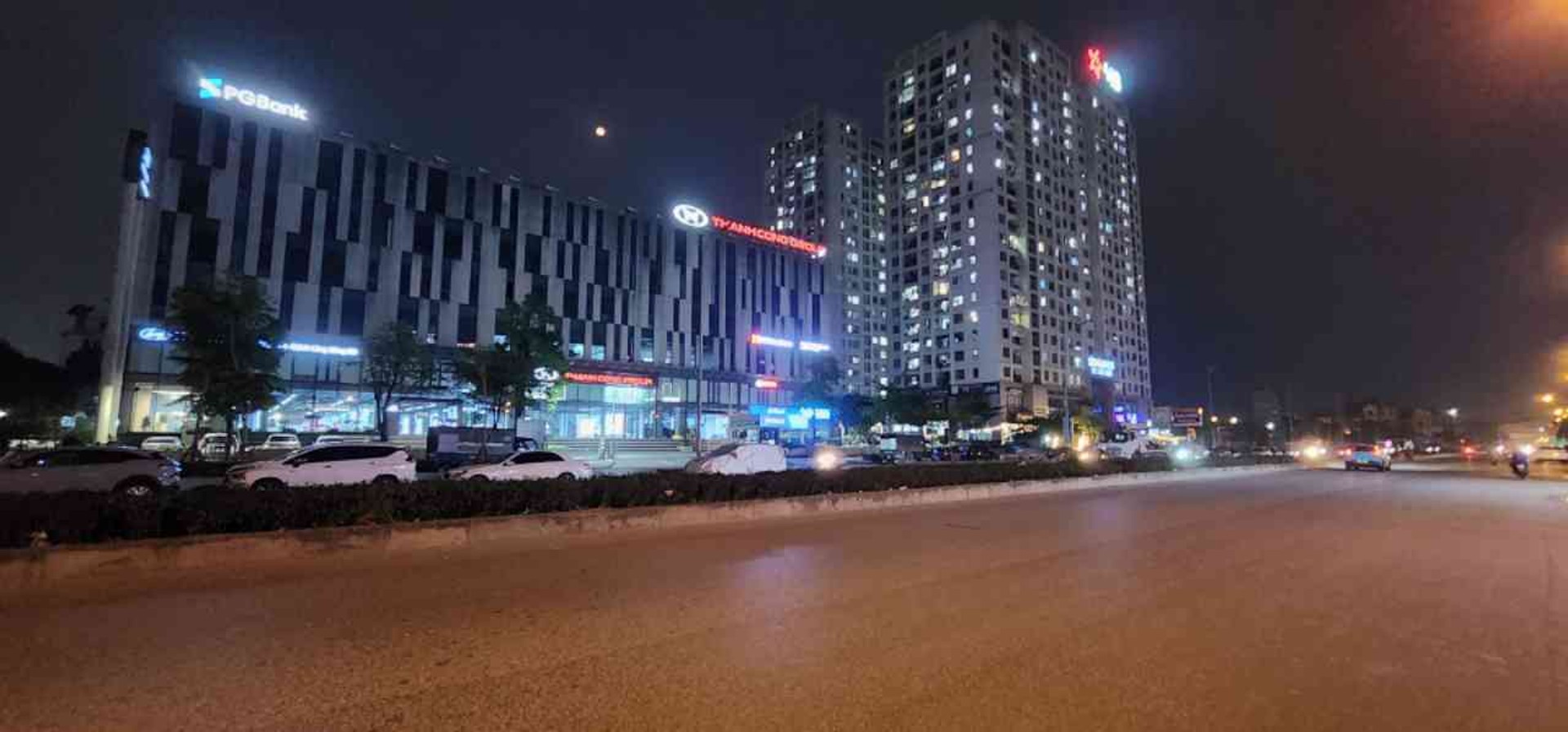 Bán nhà Tam Trinh - diện tích 45m2 5 tầng - Mặt phố lớn, kinh doanh đỉnh - giá 14,4 tỷ