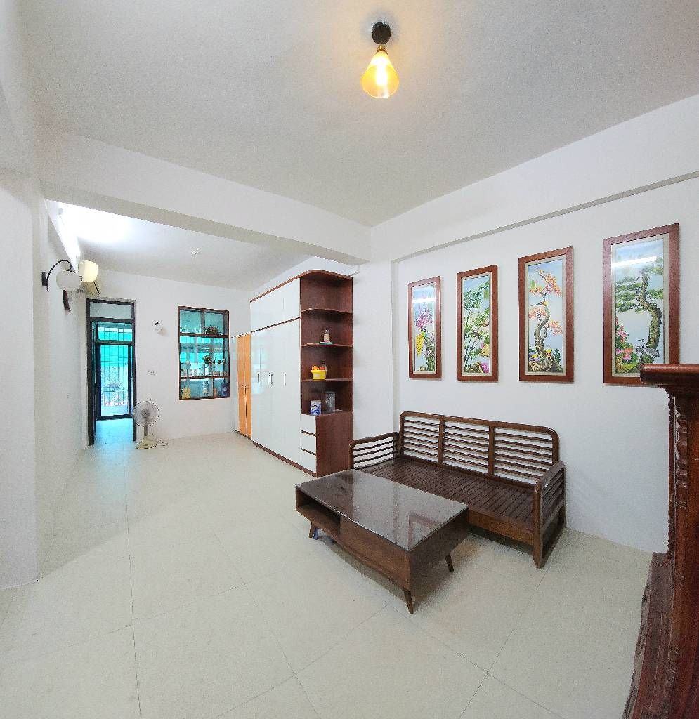 Bán nhà Trương Định - diện tích 30m2 1 tầng - Ô tô đỗ chân cầu thang - giá 3,5 tỷ