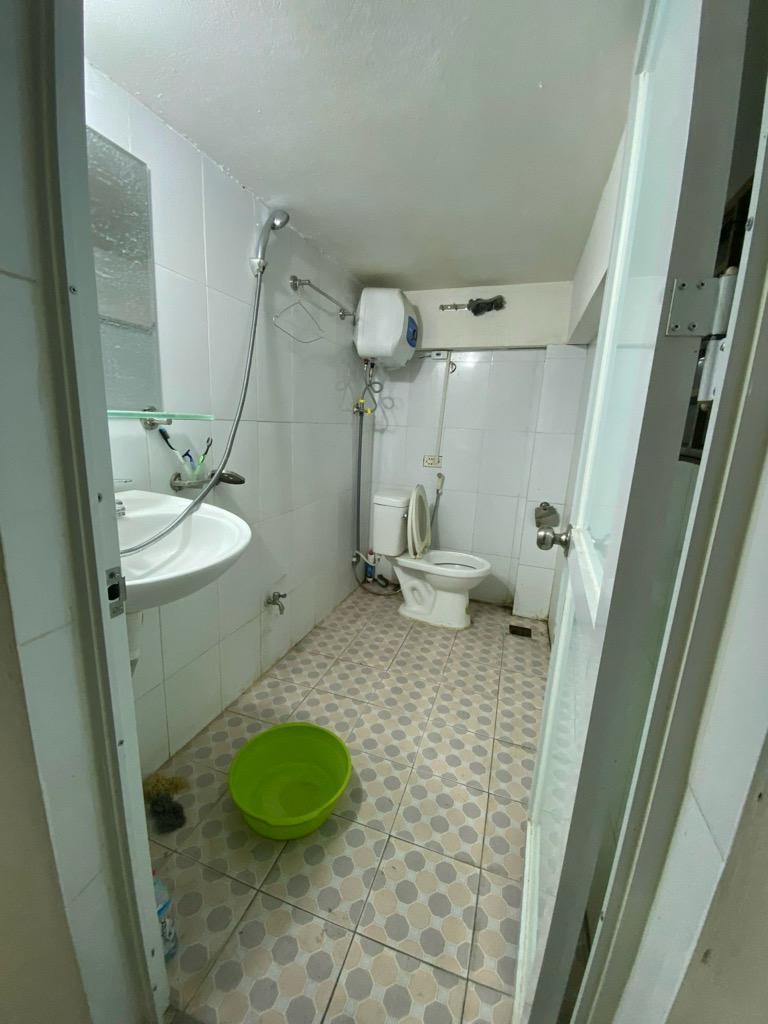 Bán nhà Ngõ Hoà Bình - diện tích 88m2 7 tầng - Lô góc 3 mặt thoáng - giá 26 tỷ