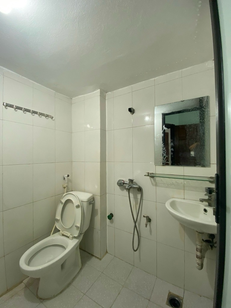 Bán nhà Ngõ Hoà Bình - diện tích 88m2 7 tầng - Lô góc 3 mặt thoáng - giá 26 tỷ