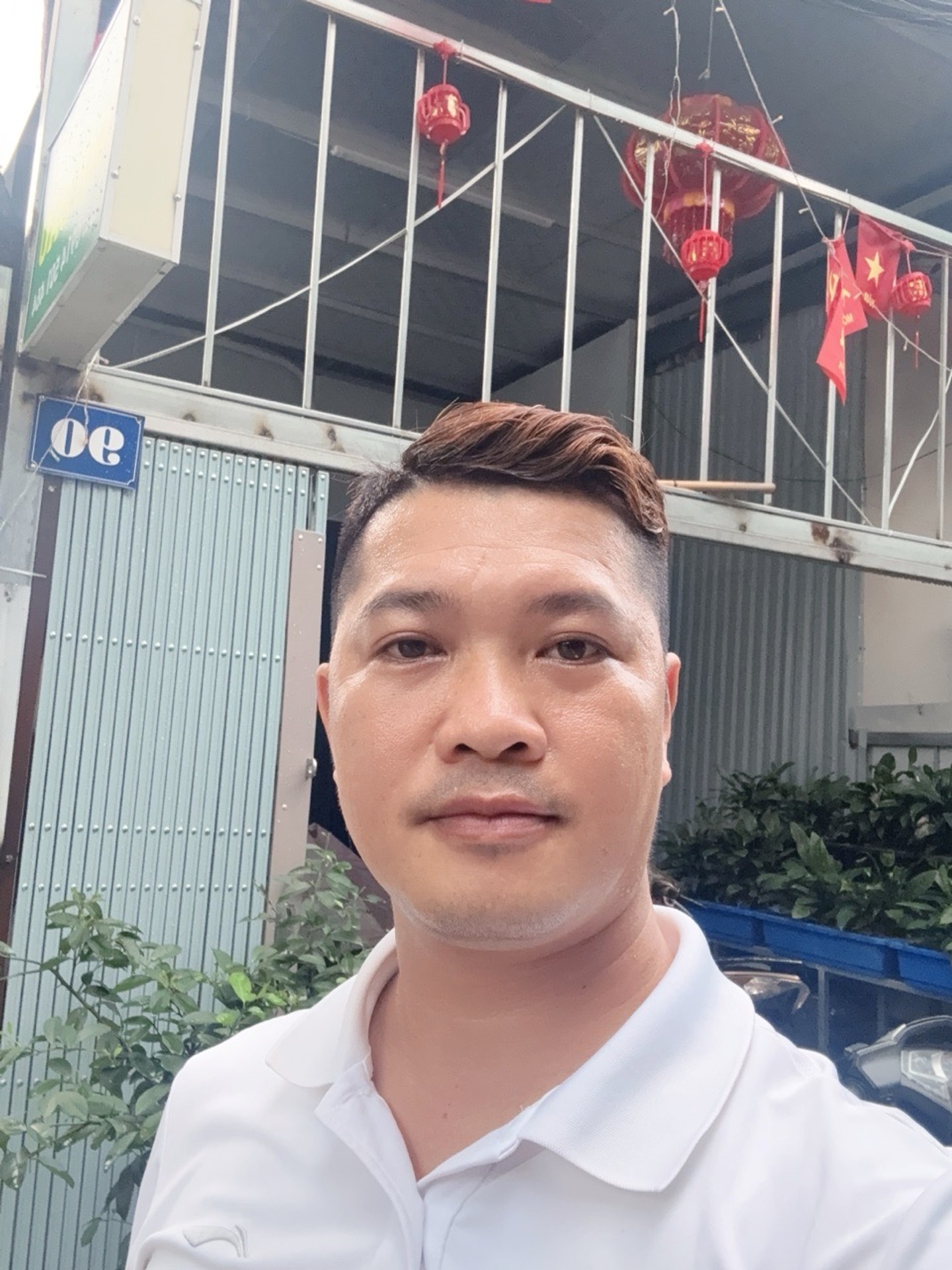 Bán nhà Định Công Thượng - diện tích 96m2 1.5 tầng - Ô TÔ ĐỖ CỬA - giá 3,8 tỷ