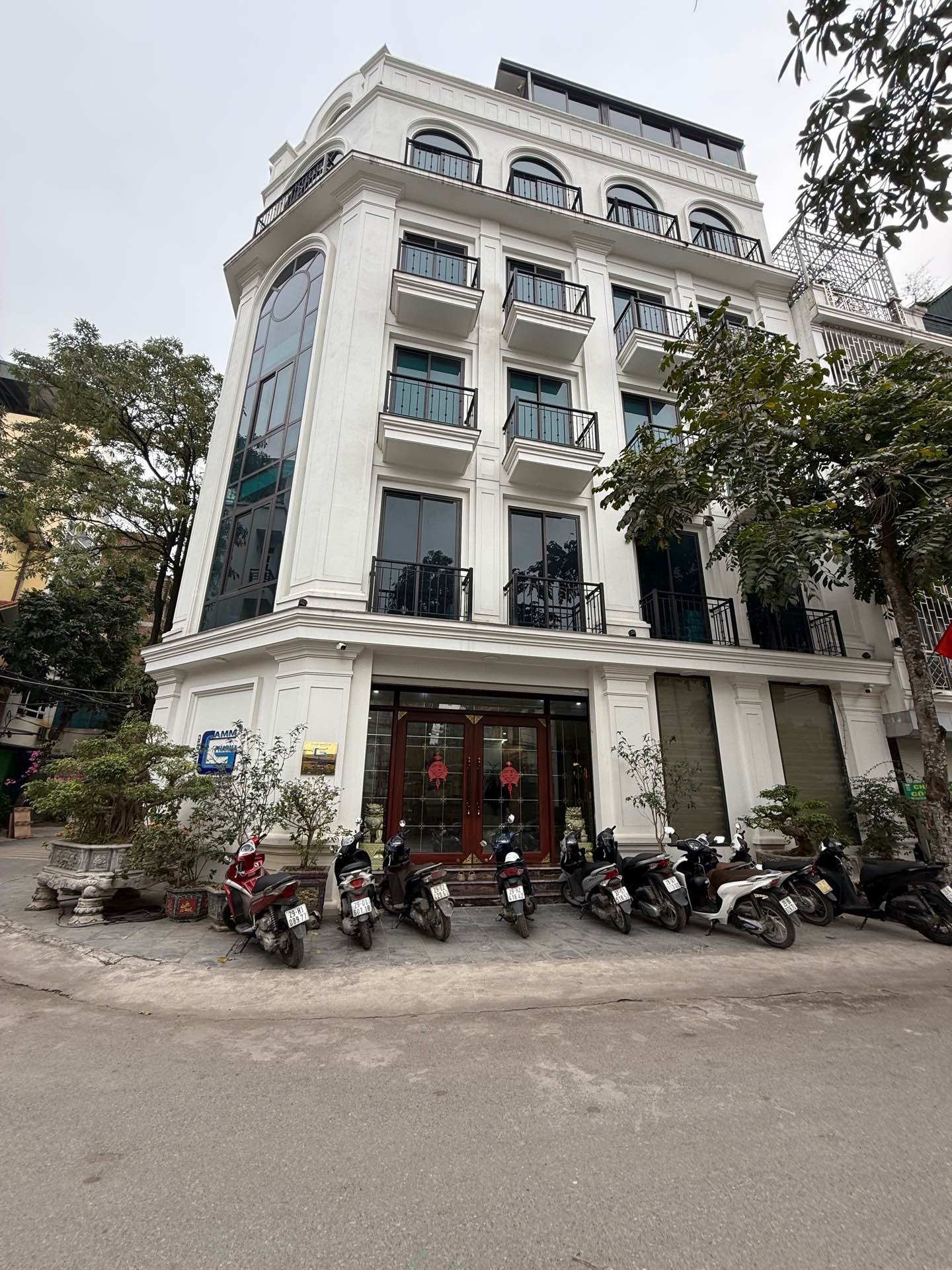 Bán nhà Khu Giãn Dân Khuyến Lương - diện tích 140m2 7 tầng - Lô góc 2 mặt thoáng - giá 46 tỷ