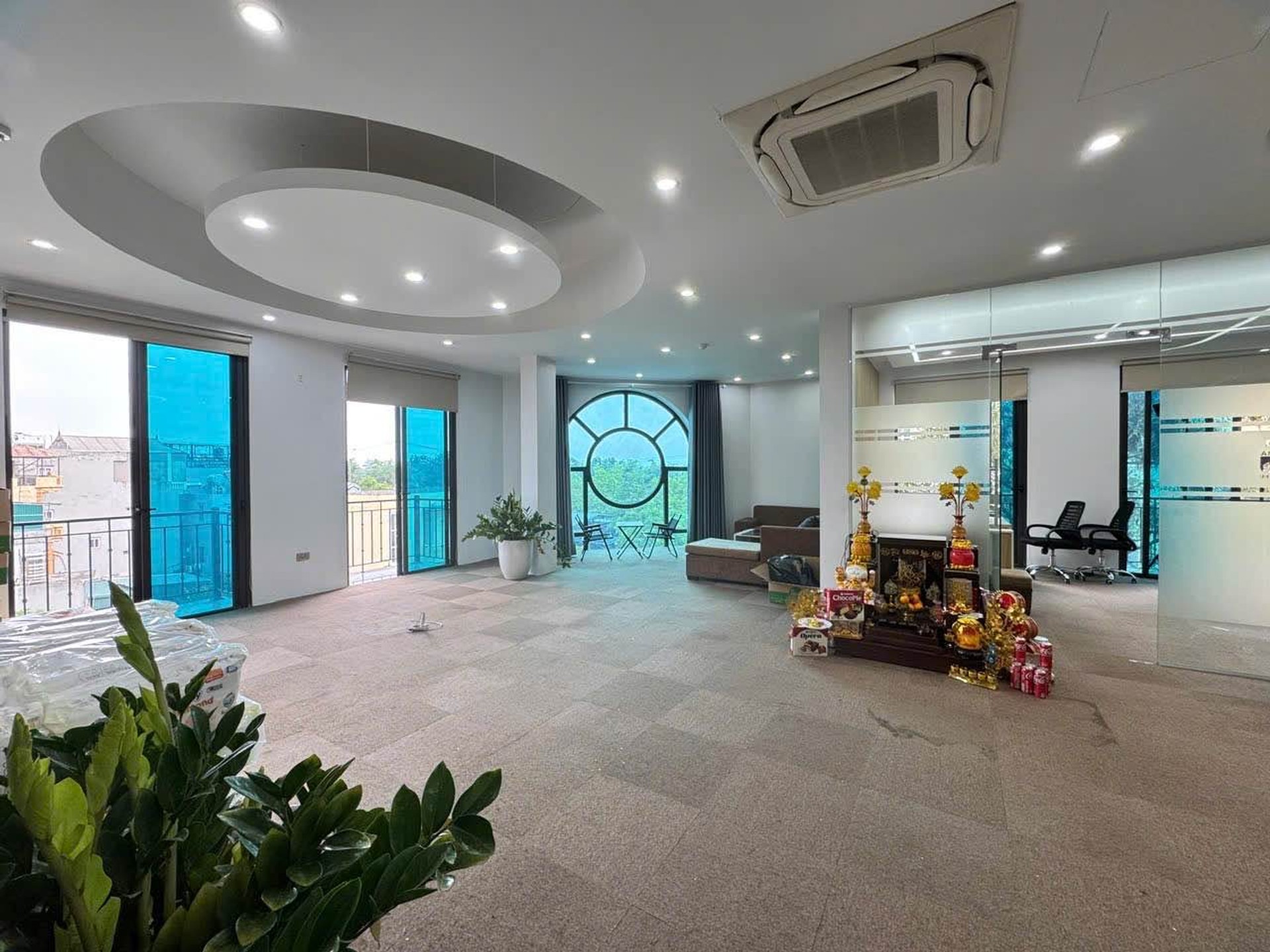 Bán nhà Khu Giãn Dân Khuyến Lương - diện tích 140m2 7 tầng - Lô góc 2 mặt thoáng - giá 46 tỷ