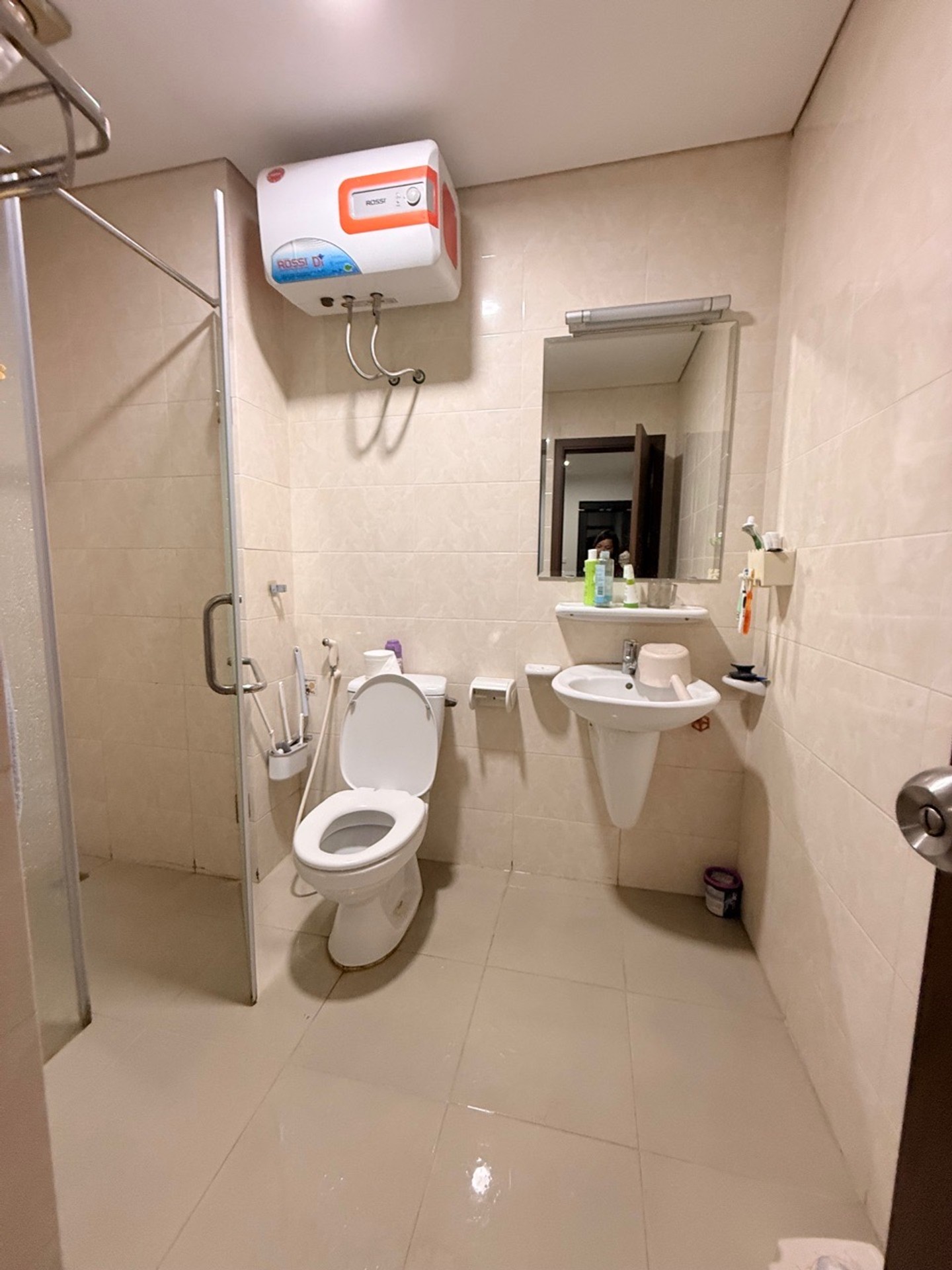 Bán nhà Ngọc Hồi - diện tích 75m2 1 tầng - Căn hộ tầng trung thoáng mát - giá 4,75 tỷ