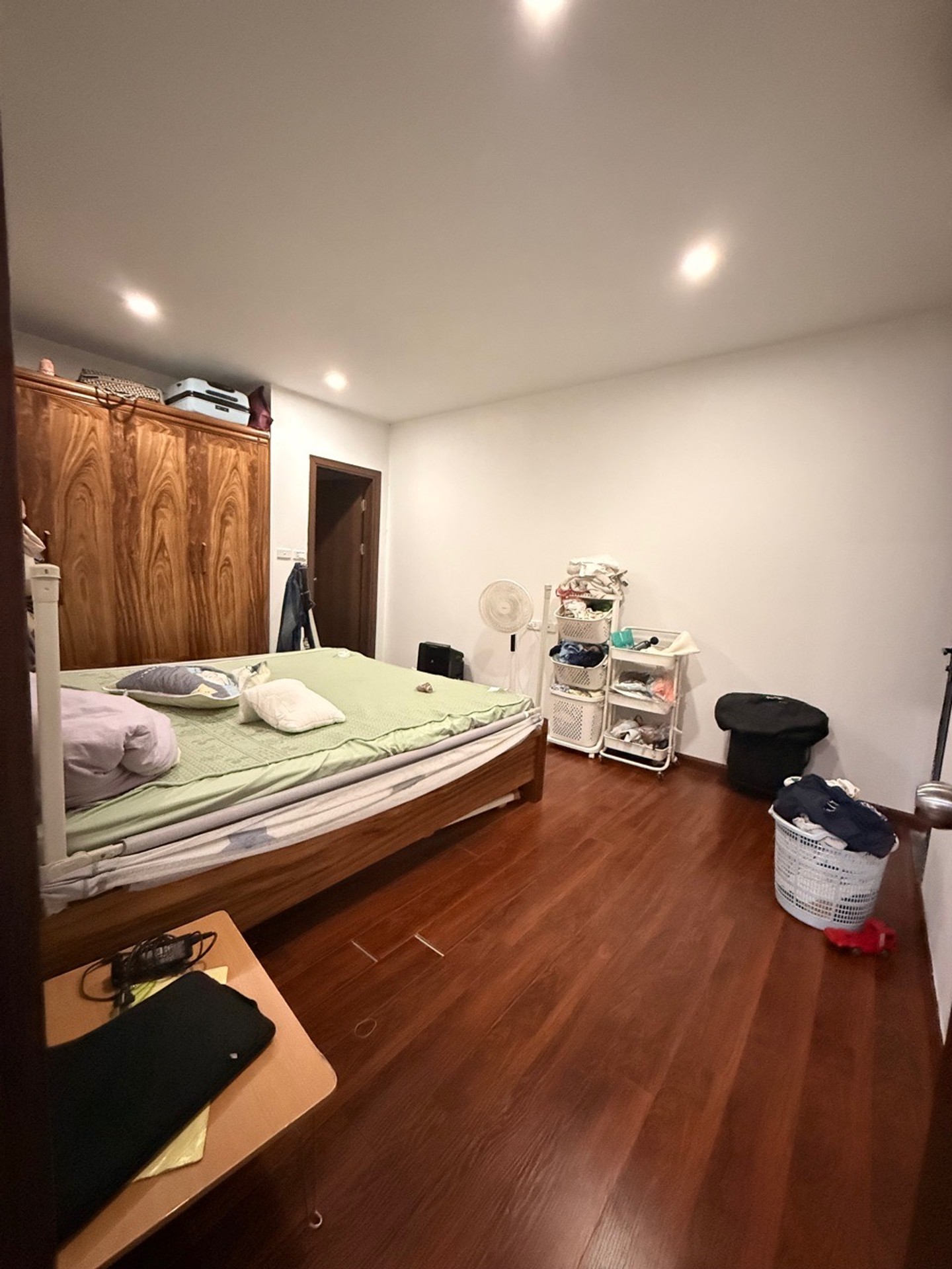 Bán nhà Ngọc Hồi - diện tích 75m2 1 tầng - Căn hộ tầng trung thoáng mát - giá 4,75 tỷ