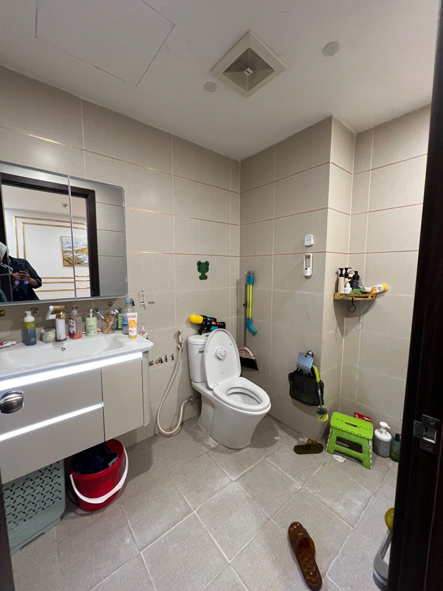 Bán nhà Định Công - diện tích 48m2 20 tầng - Căn hộ đẹp, giá 5,35 tỷ