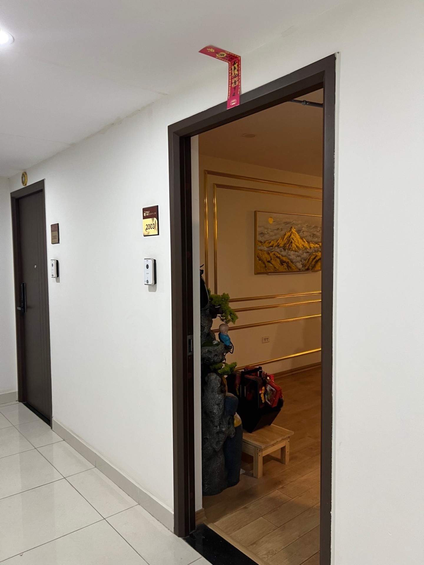 Bán nhà Định Công - diện tích 48m2 20 tầng - Căn hộ đẹp, giá 5,35 tỷ