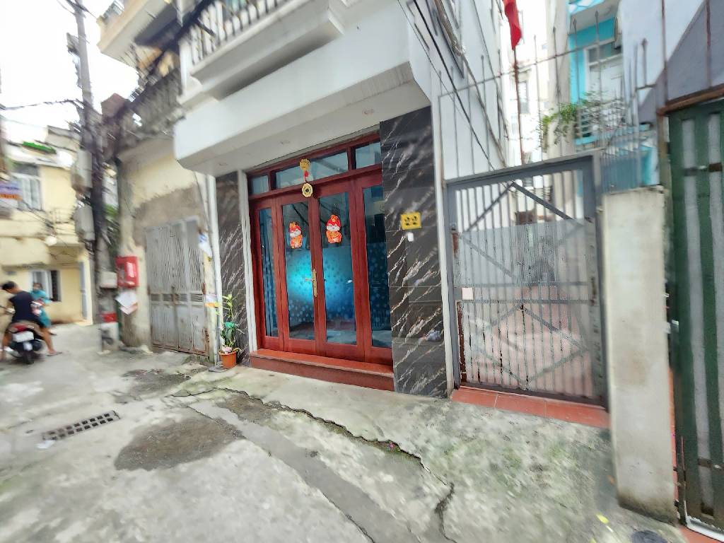 Bán nhà Hoàng Mai - diện tích 44m2 5 tầng - Ô tô nhỏ lùi trước nhà - giá 7,85 tỷ