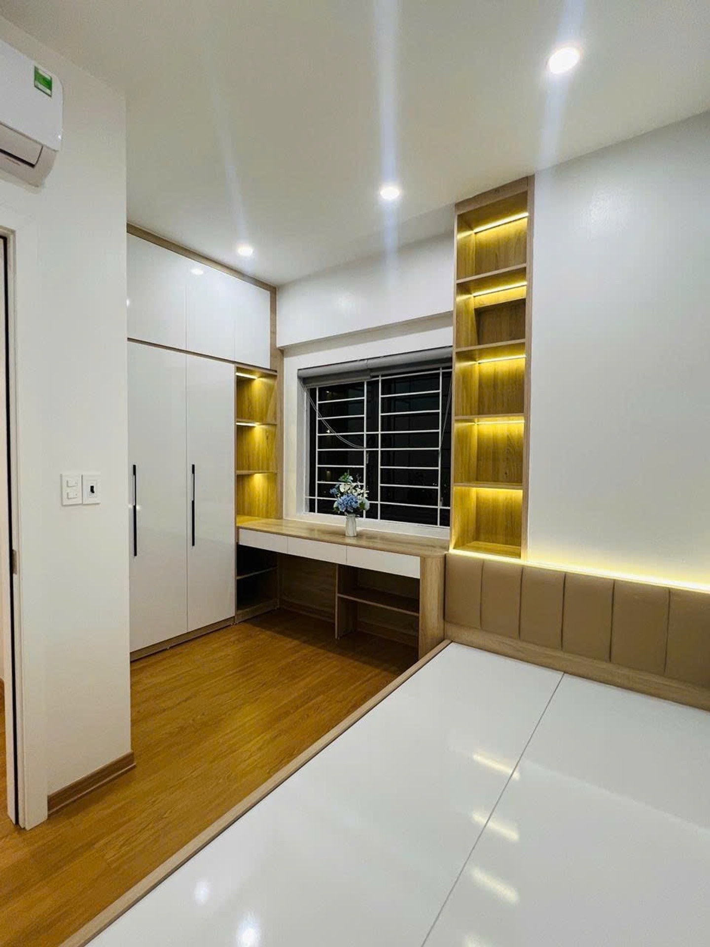 Bán nhà Bắc Linh Đàm - diện tích 84m2 1 tầng - Mặt đường Vành đai 3 - giá 6,1 tỷ