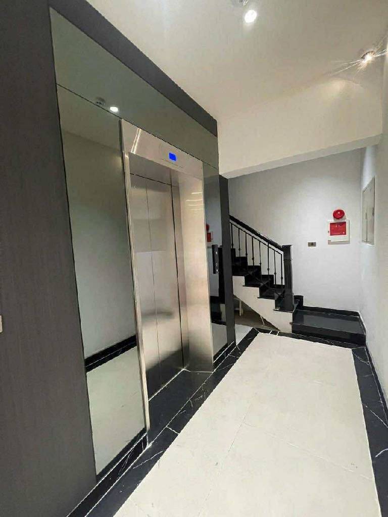 Bán nhà Yết Kiêu - diện tích 90m2 8 tầng - Lô góc 2 mặt thoáng - giá 75 tỷ