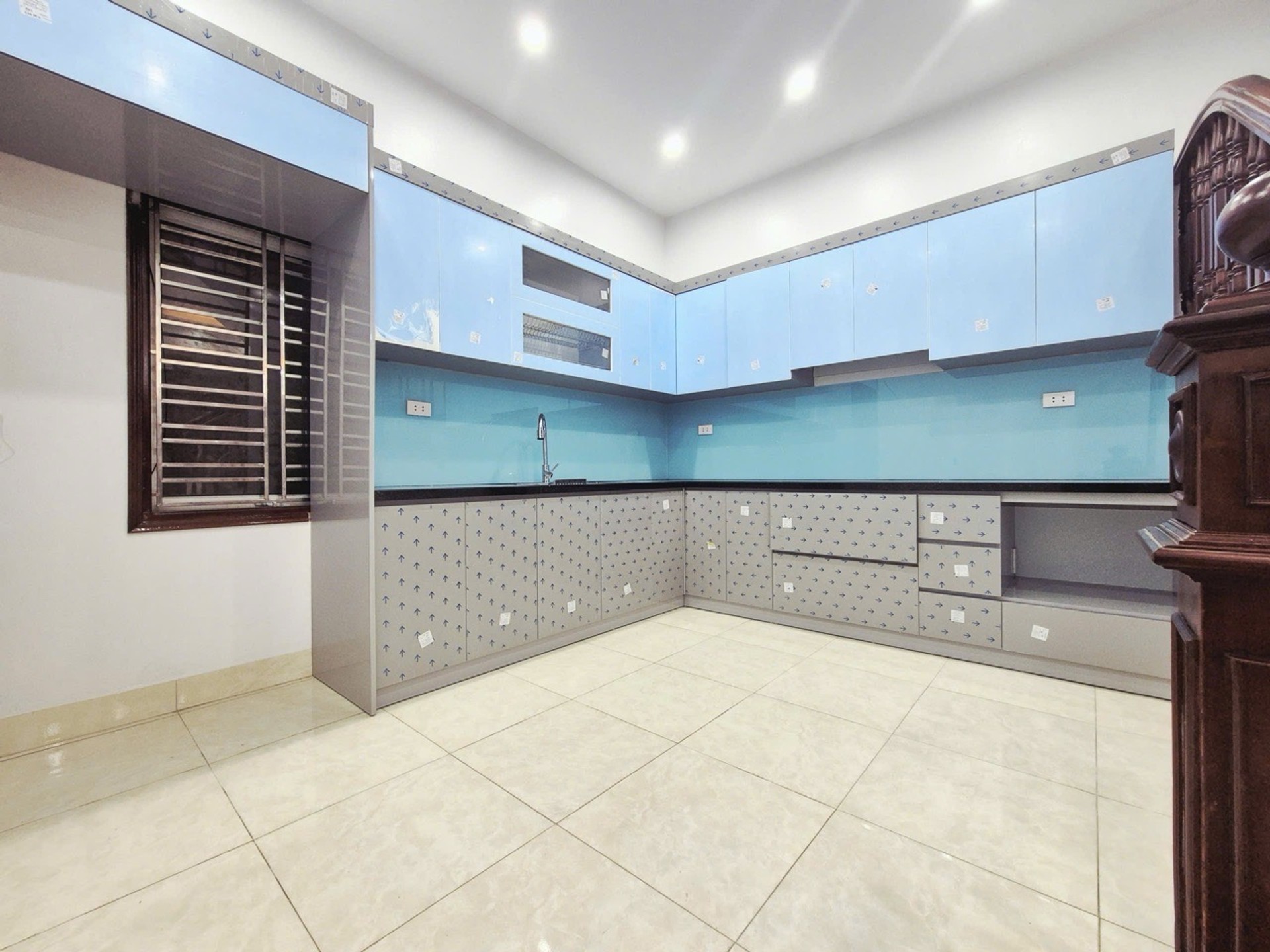 Bán nhà Tựu Liệt - diện tích 52m2 5 tầng - Ô tô đỗ trong nhà - giá 11,9 tỷ