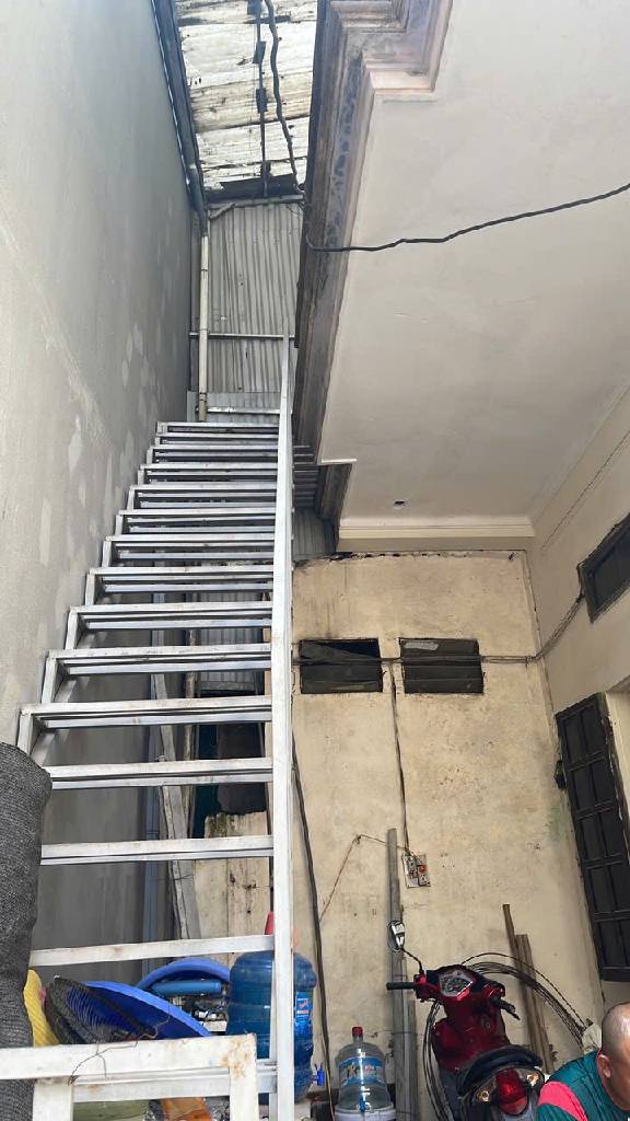 Bán nhà Đông Thiên - diện tích 85m2 2 tầng - Nhà cũ xác định bán đất - giá 11,5 tỷ