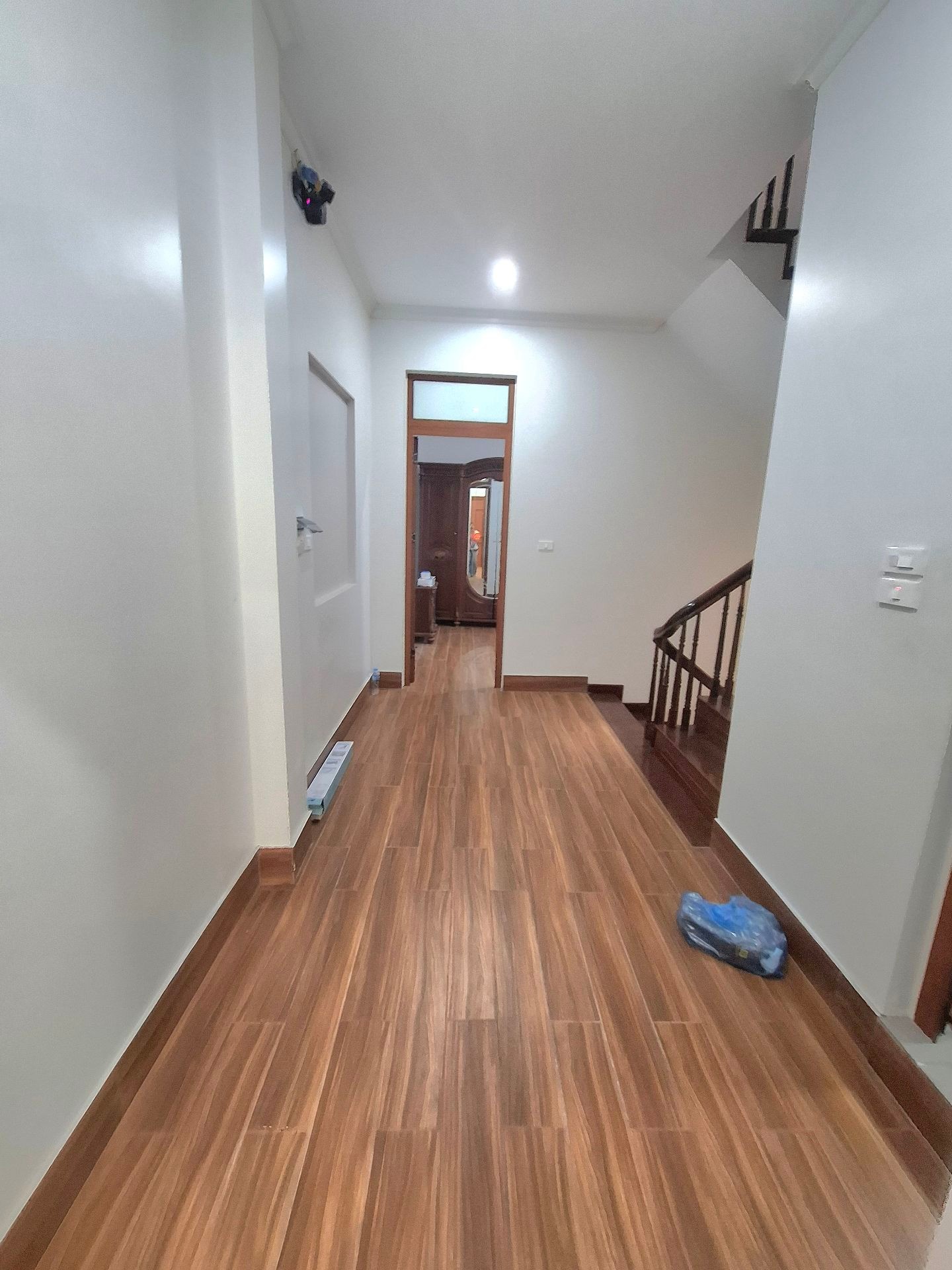 Bán nhà Khuất Duy Tiến - diện tích 58m2 5 tầng - Mặt ngõ ô tô tránh - giá 27 tỷ