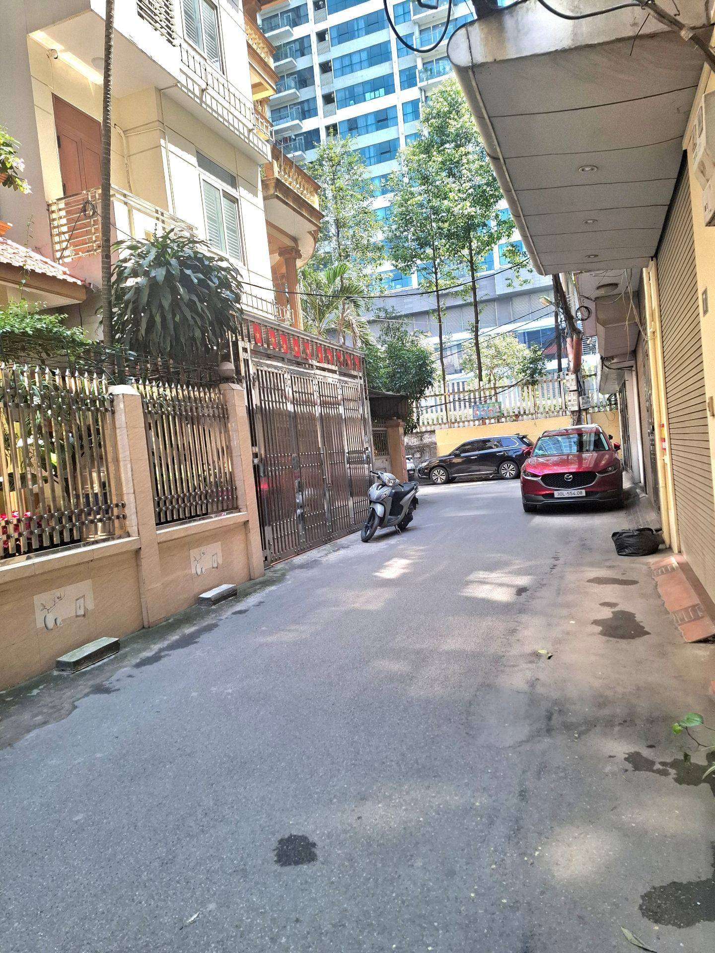 Bán nhà Khuất Duy Tiến - diện tích 58m2 5 tầng - Mặt ngõ ô tô tránh - giá 27 tỷ