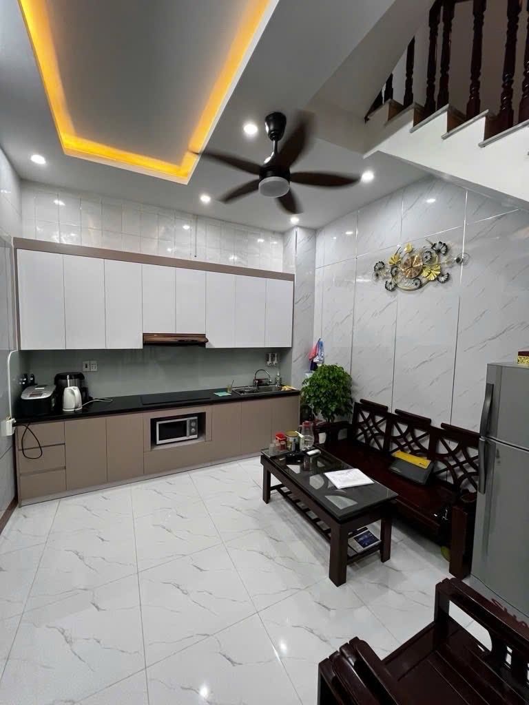 Bán nhà Minh Khai - diện tích 20m2 5 tầng - Nhà đẹp trung tâm - giá 6,9 tỷ