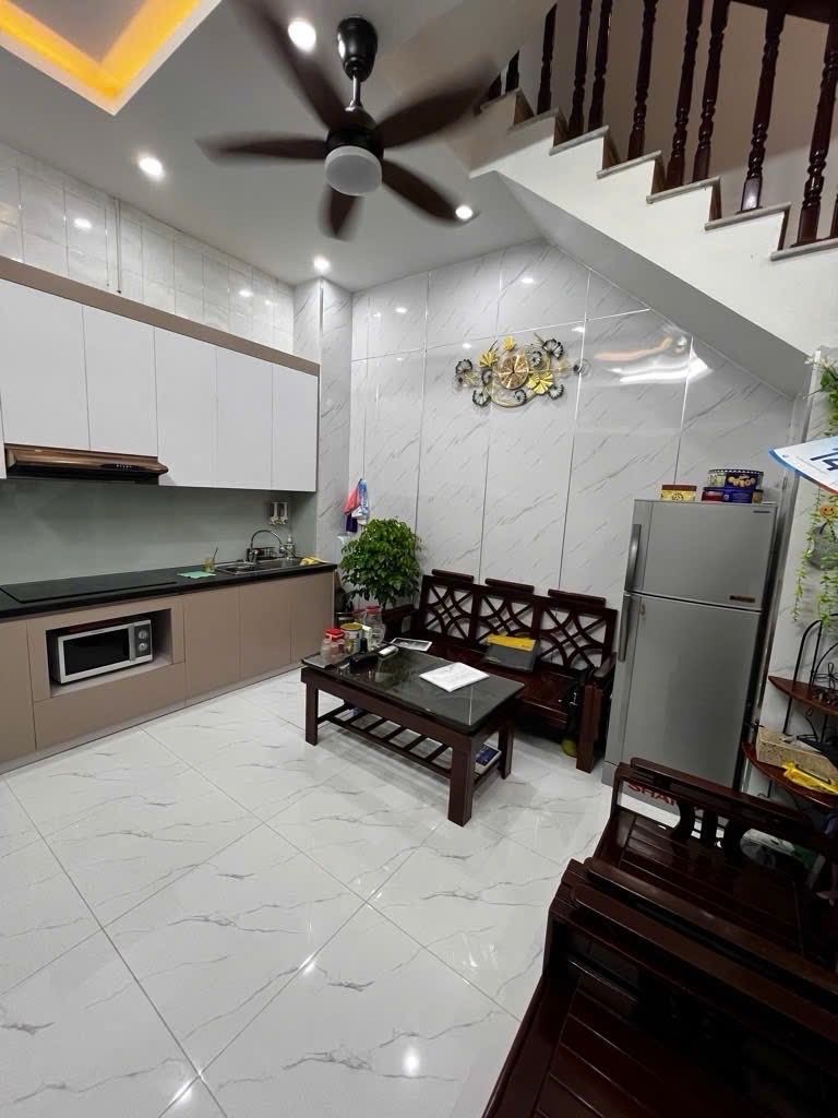 Bán nhà Minh Khai - diện tích 20m2 5 tầng - Nhà đẹp trung tâm - giá 6,9 tỷ